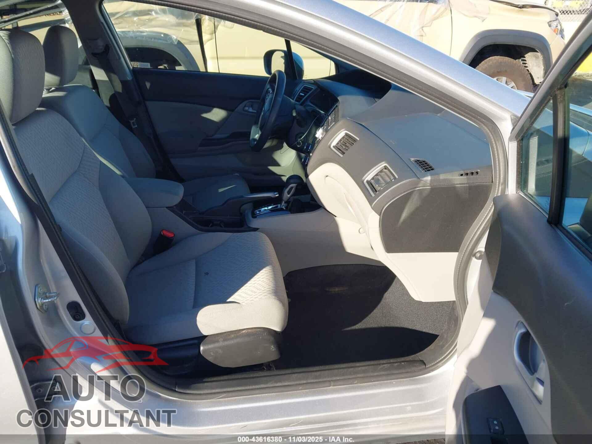 HONDA CIVIC 2015 - 19XFB2F56FE200531