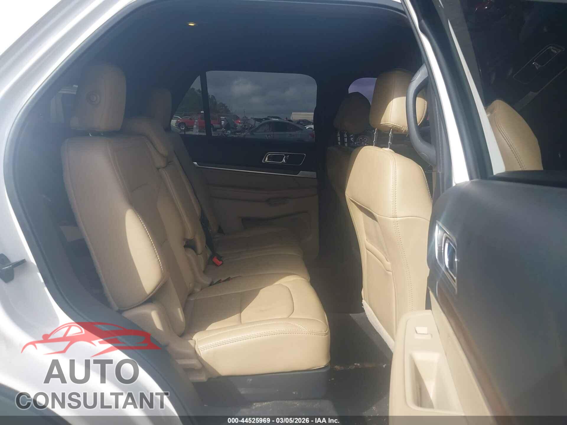 FORD EXPLORER 2017 - 1FM5K7F89HGC15056
