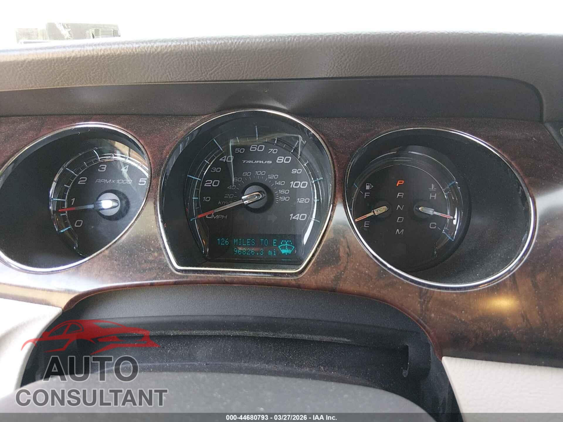 FORD TAURUS 2011 - 1FAHP2FWXBG124721