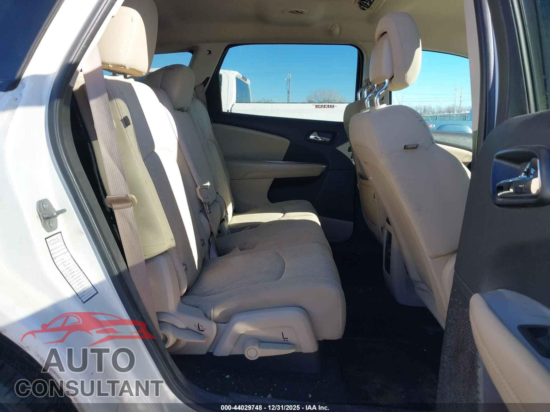 DODGE JOURNEY 2015 - 3C4PDCBG9FT604835