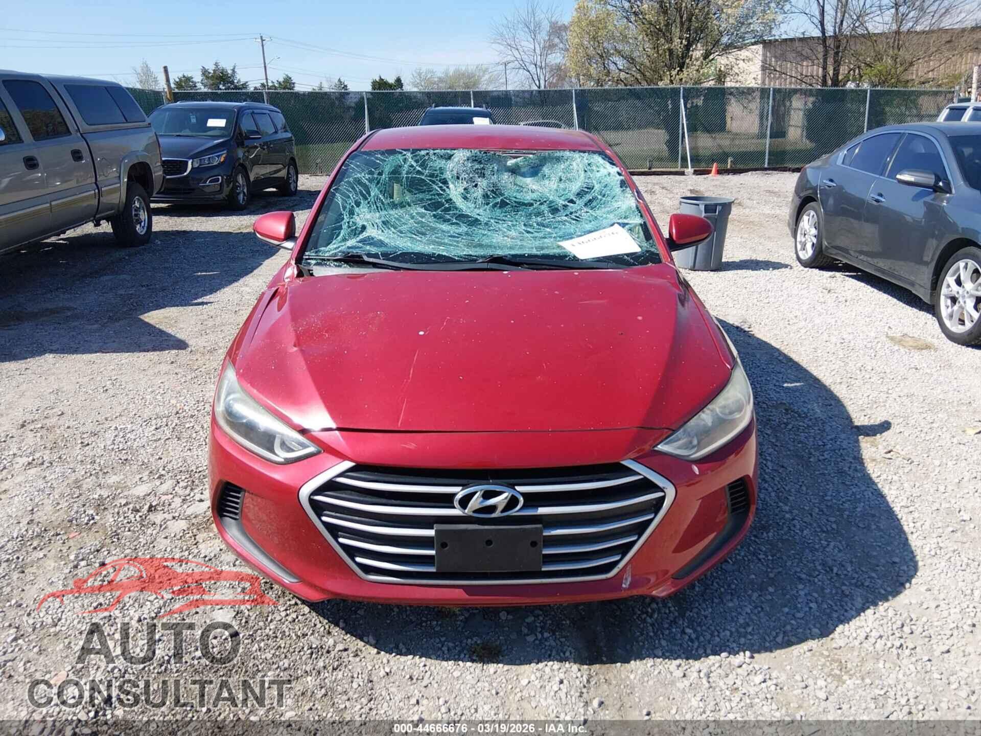 HYUNDAI ELANTRA 2018 - 5NPD74LF3JH257257