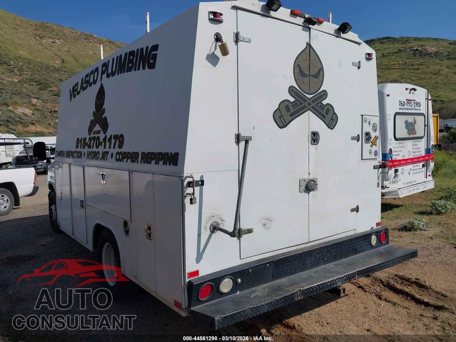 FORD E-350 CUTAWAY 2018 - 1FDWE3F64JDC36844