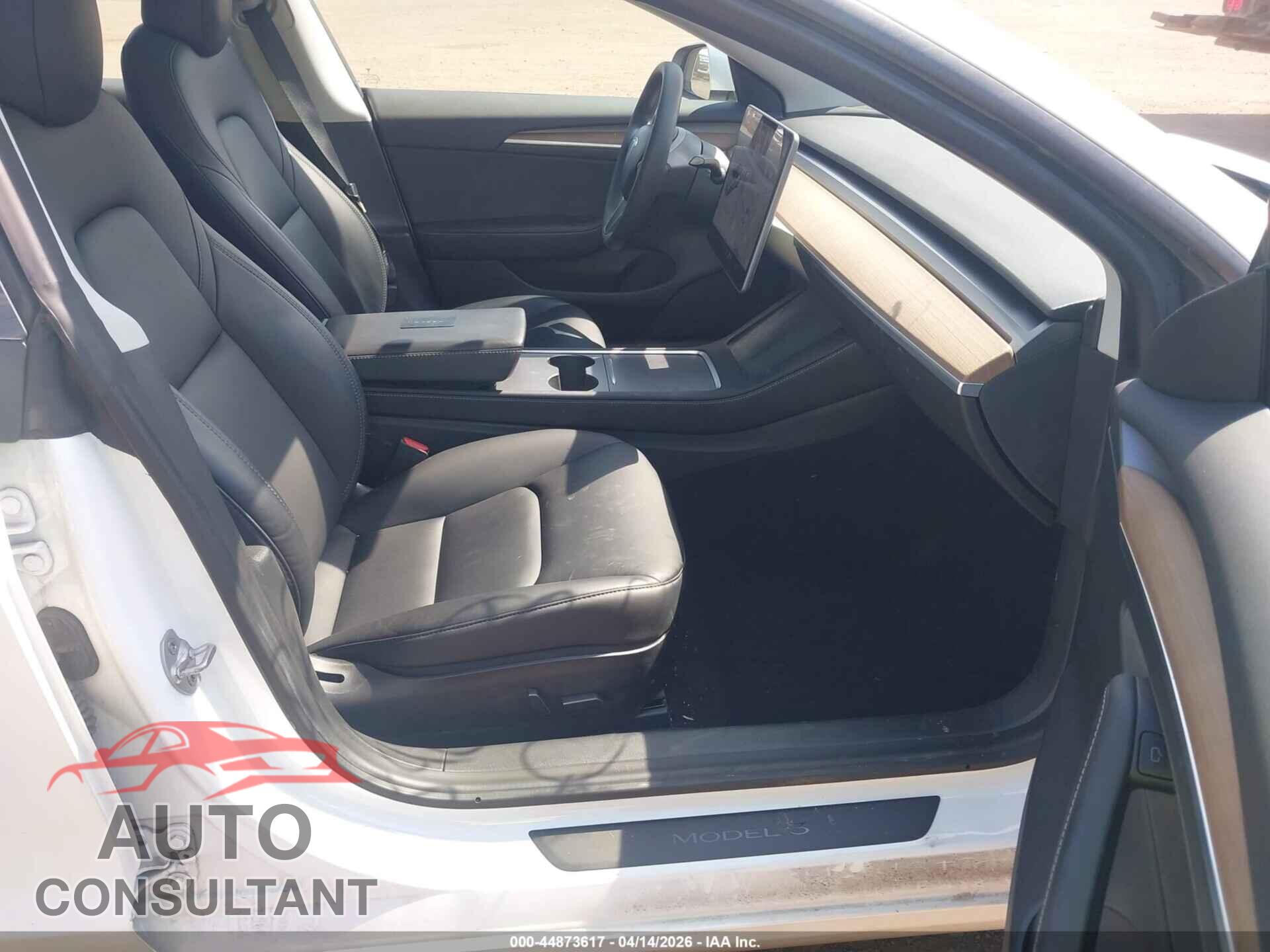 TESLA MODEL 3 2021 - 5YJ3E1EA3MF048024