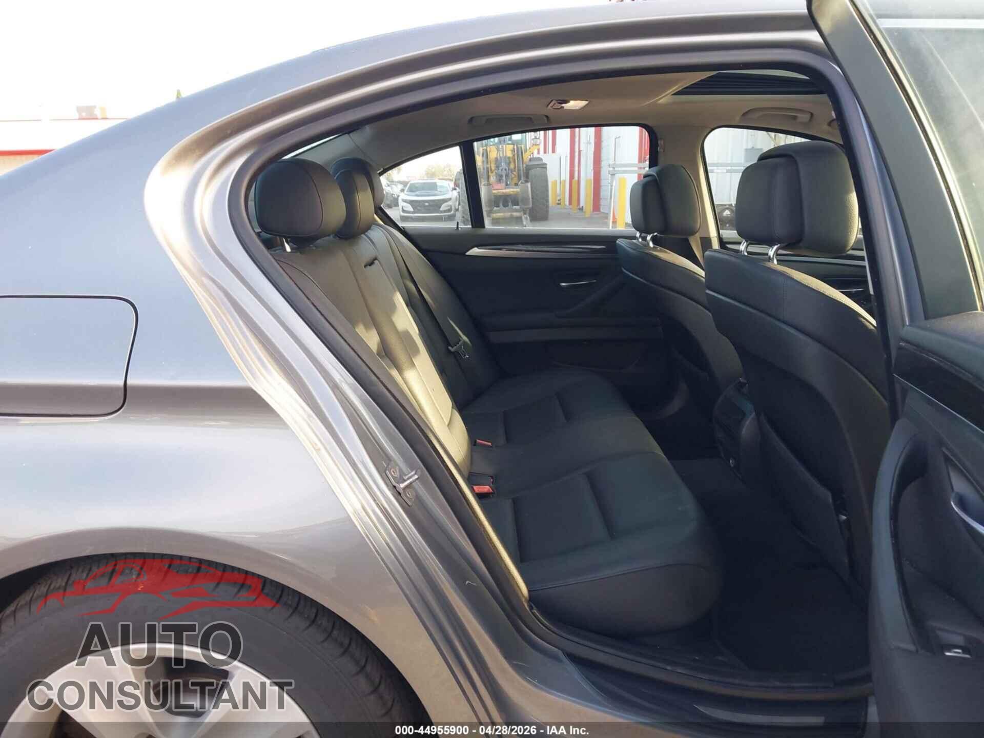 BMW 528I 2011 - WBAFR1C5XBC749545