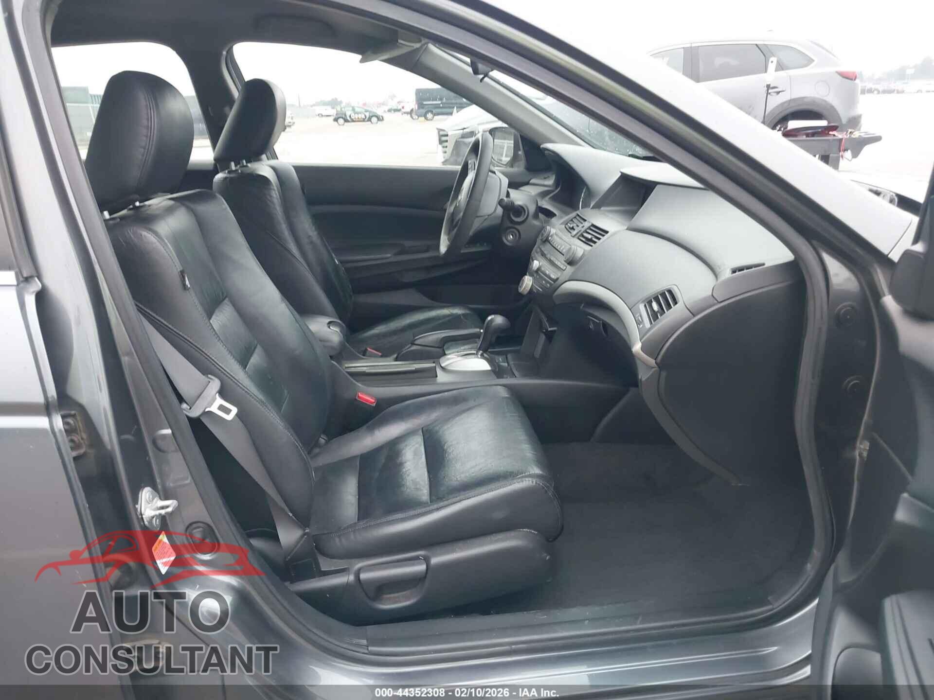 HONDA ACCORD 2011 - 1HGCP2F61BA009630