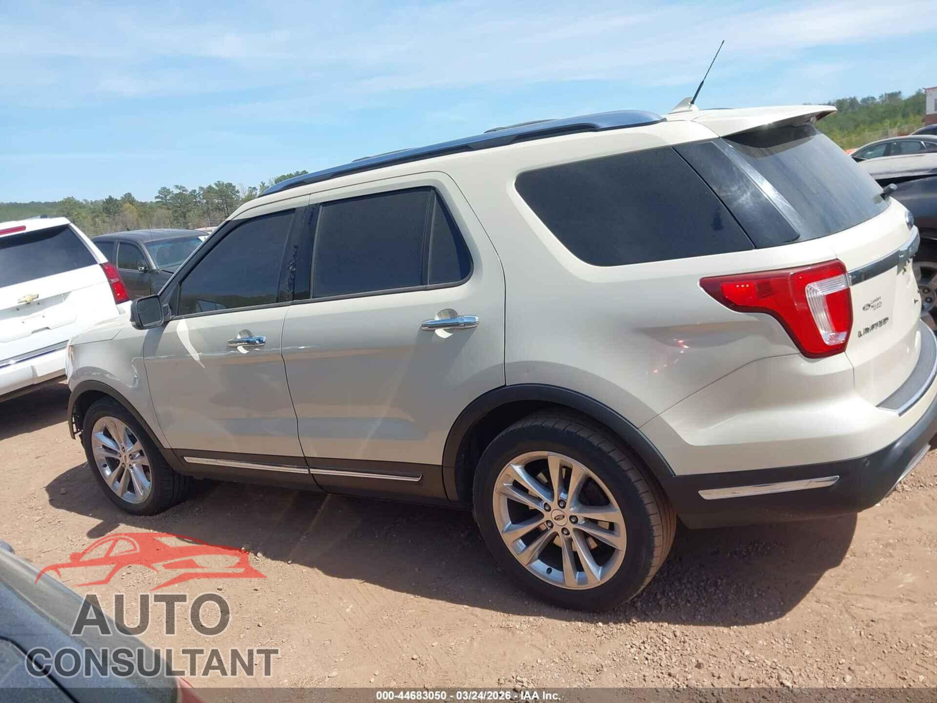 FORD EXPLORER 2018 - 1FM5K7F86JGB74746