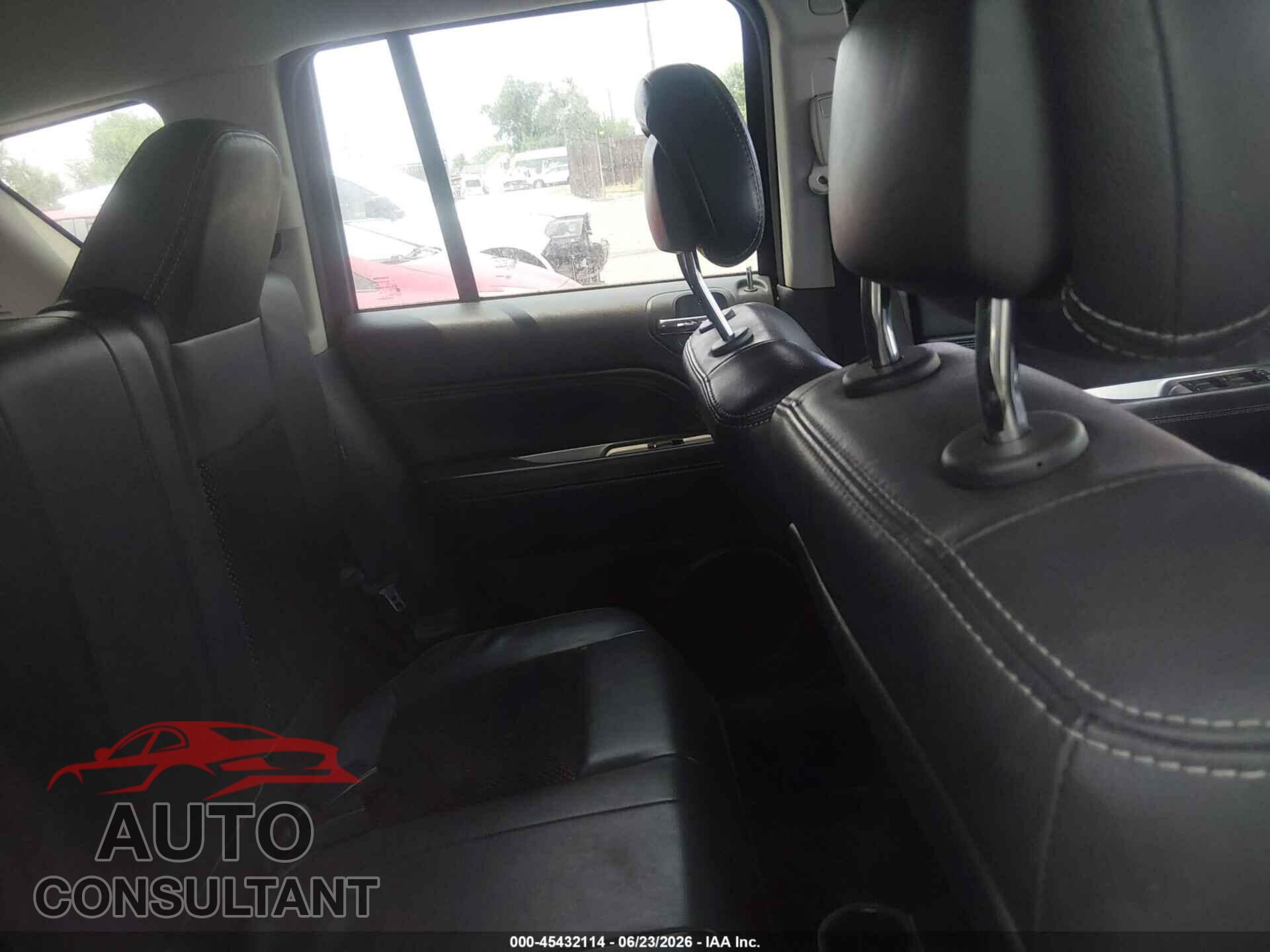 JEEP COMPASS 2014 - 1C4NJDEB6ED698103