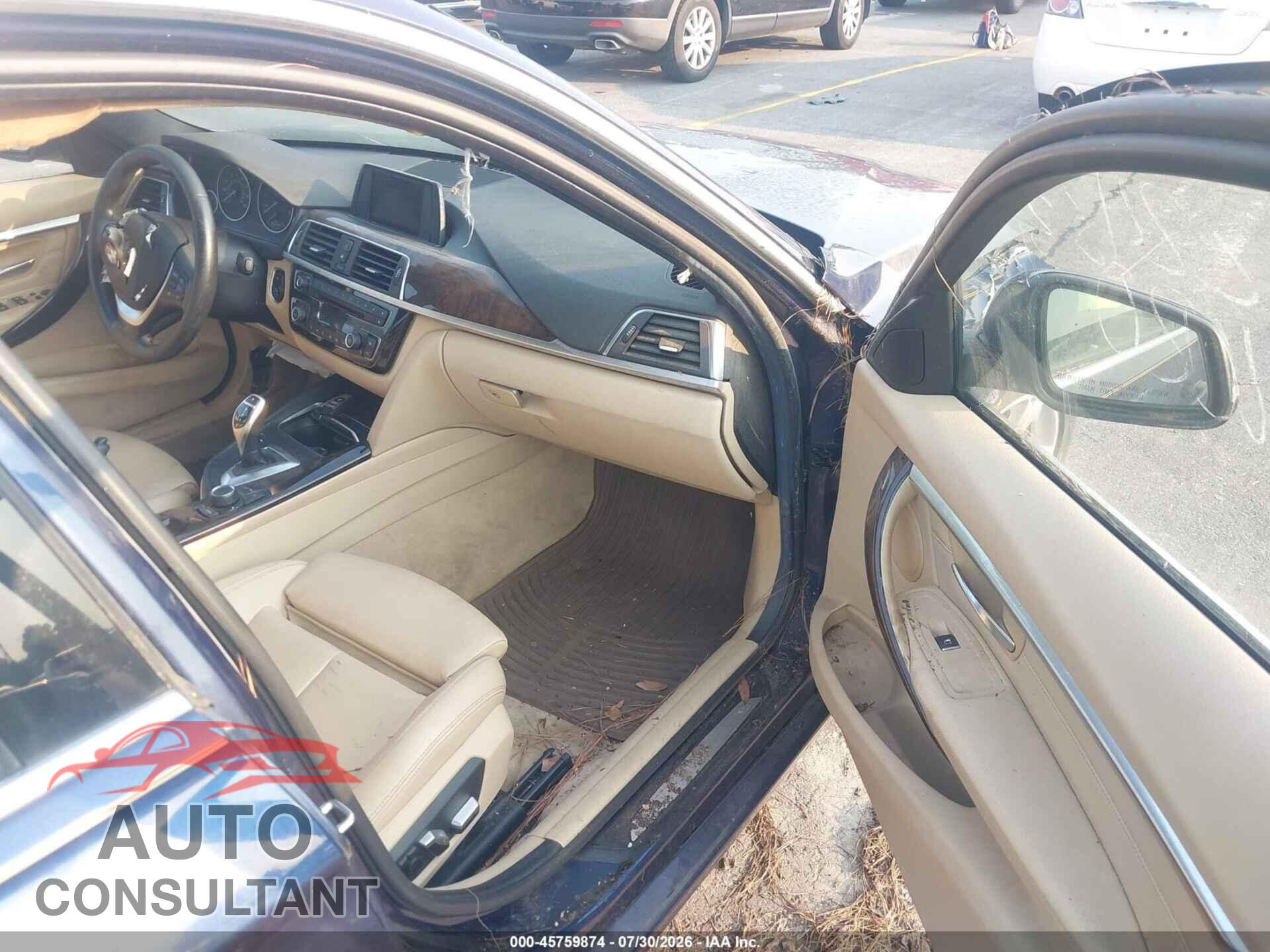 BMW 328I 2016 - WBA8E9G57GNU29348