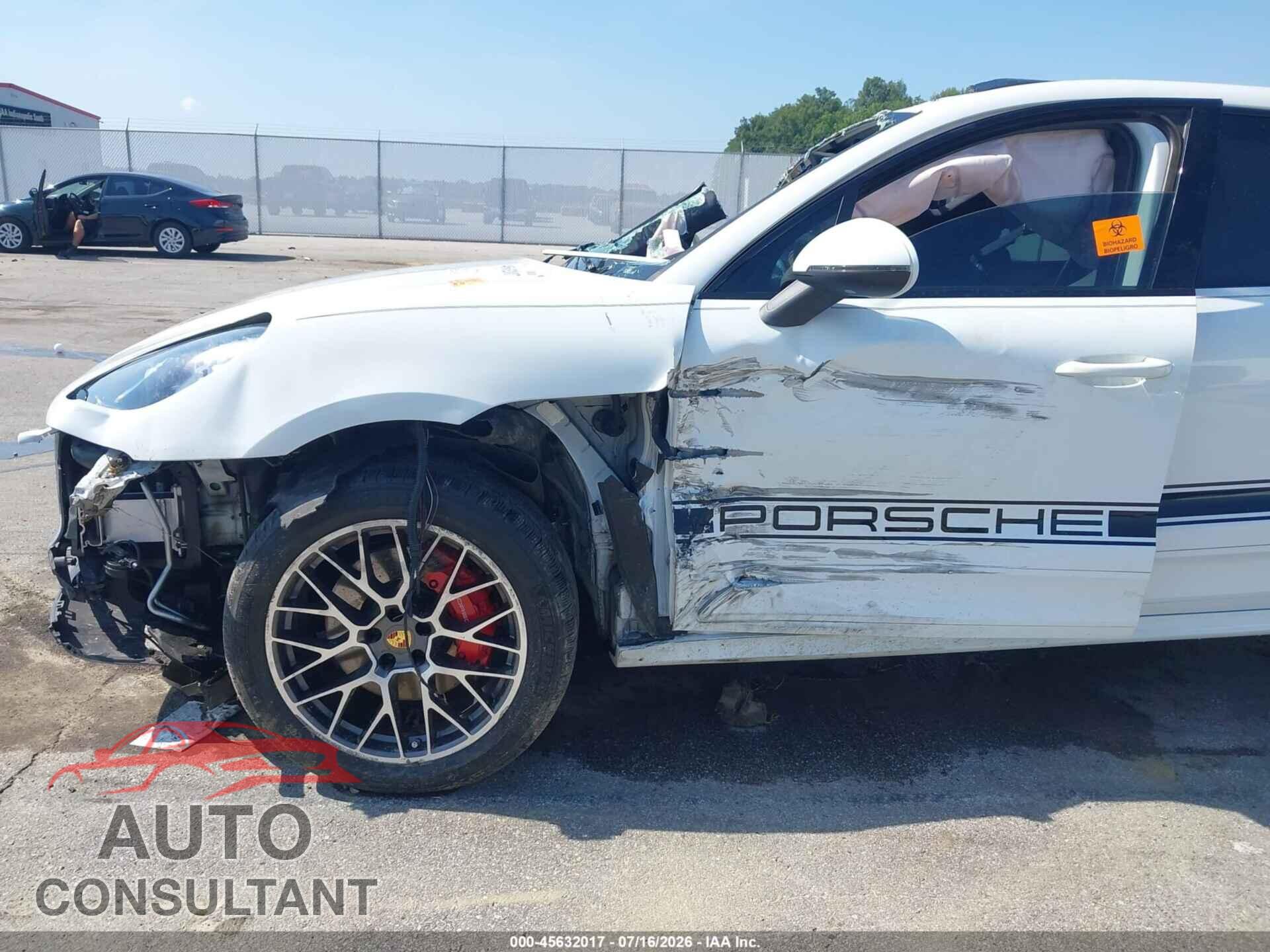 PORSCHE MACAN 2016 - WP1AF2A55GLB92886