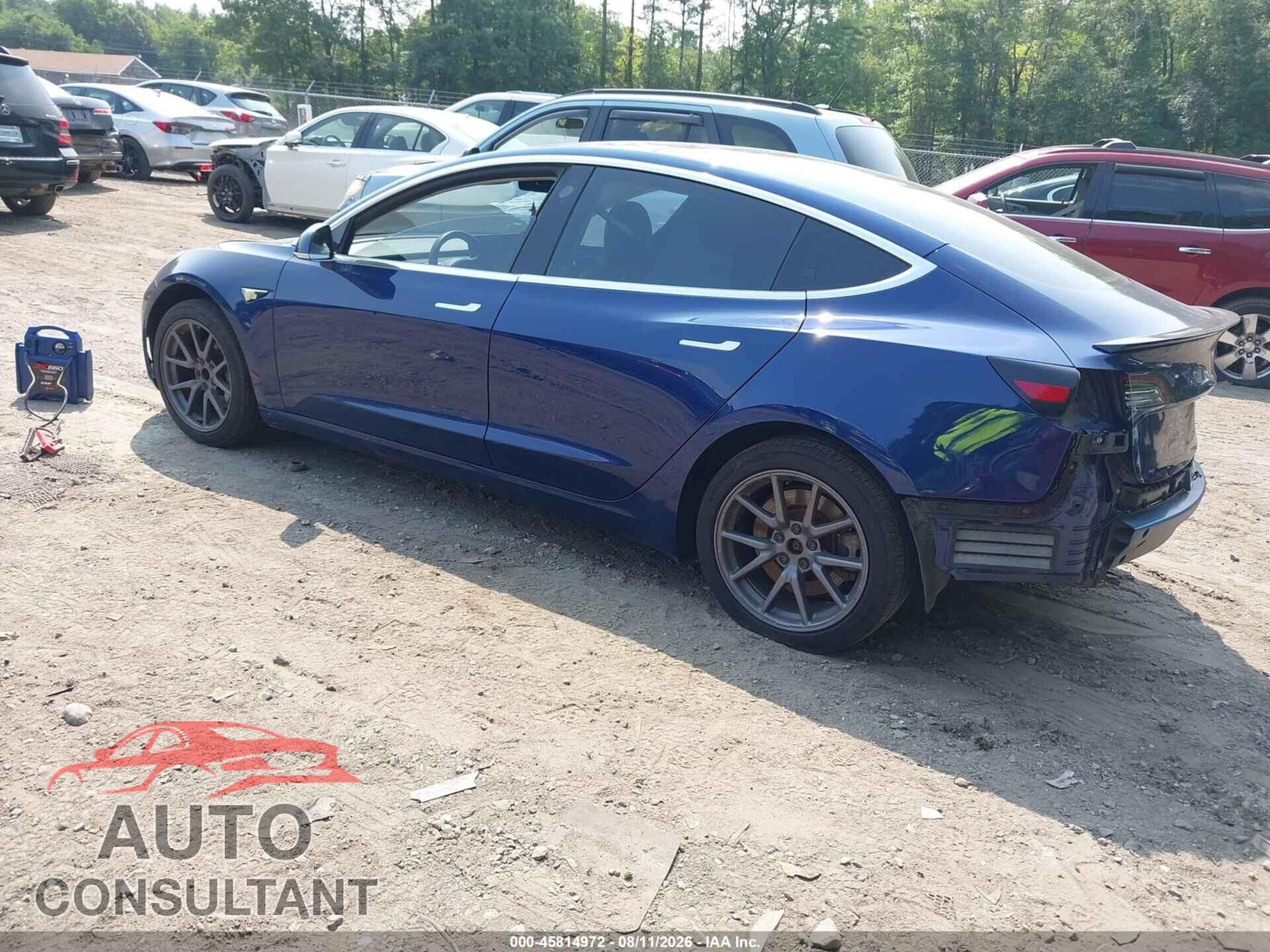 TESLA MODEL 3 2018 - 5YJ3E1EA5JF043483