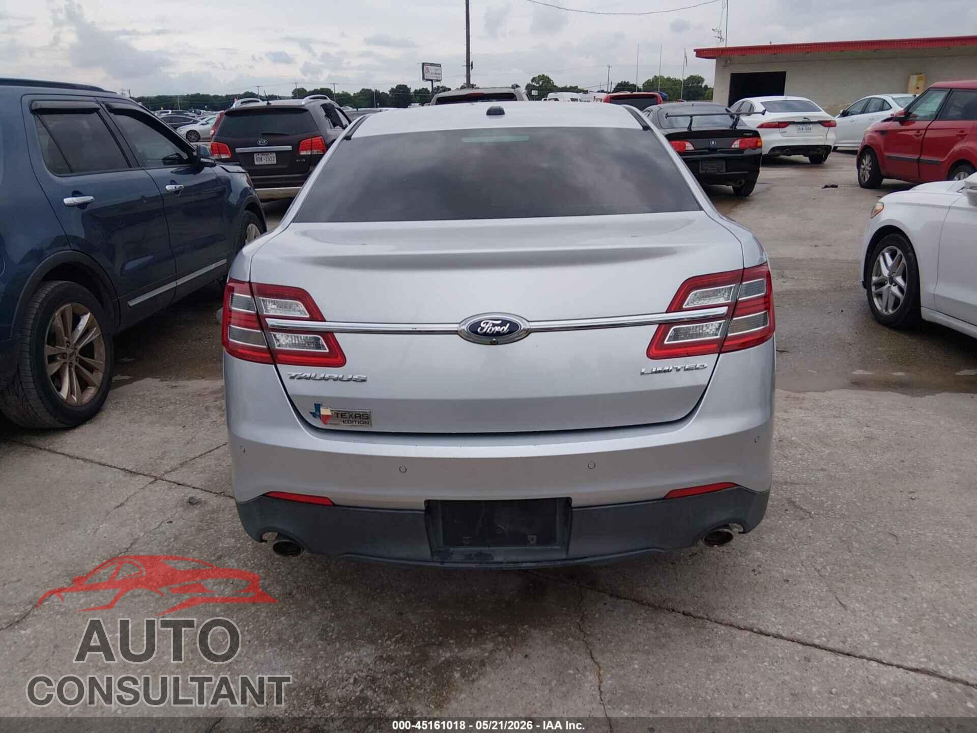 FORD TAURUS 2015 - 1FAHP2F82FG171930