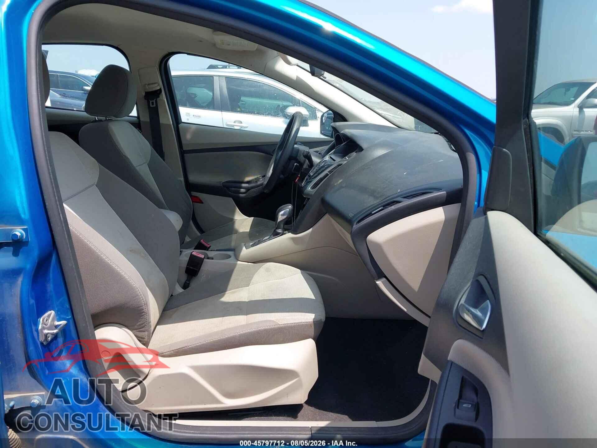 FORD FOCUS 2013 - 1FADP3F26DL137901