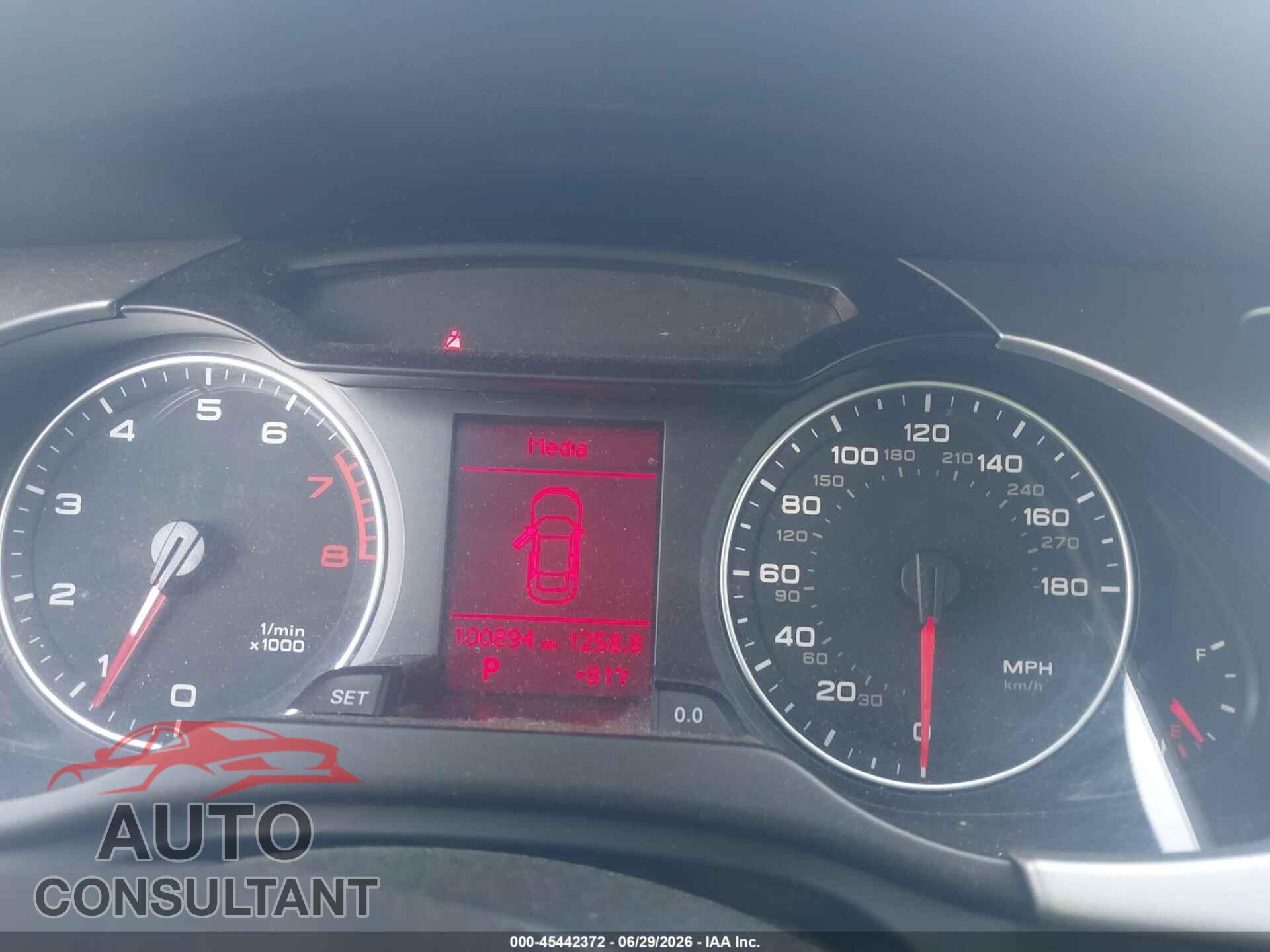AUDI A4 2012 - WAUBFAFL2CN011648