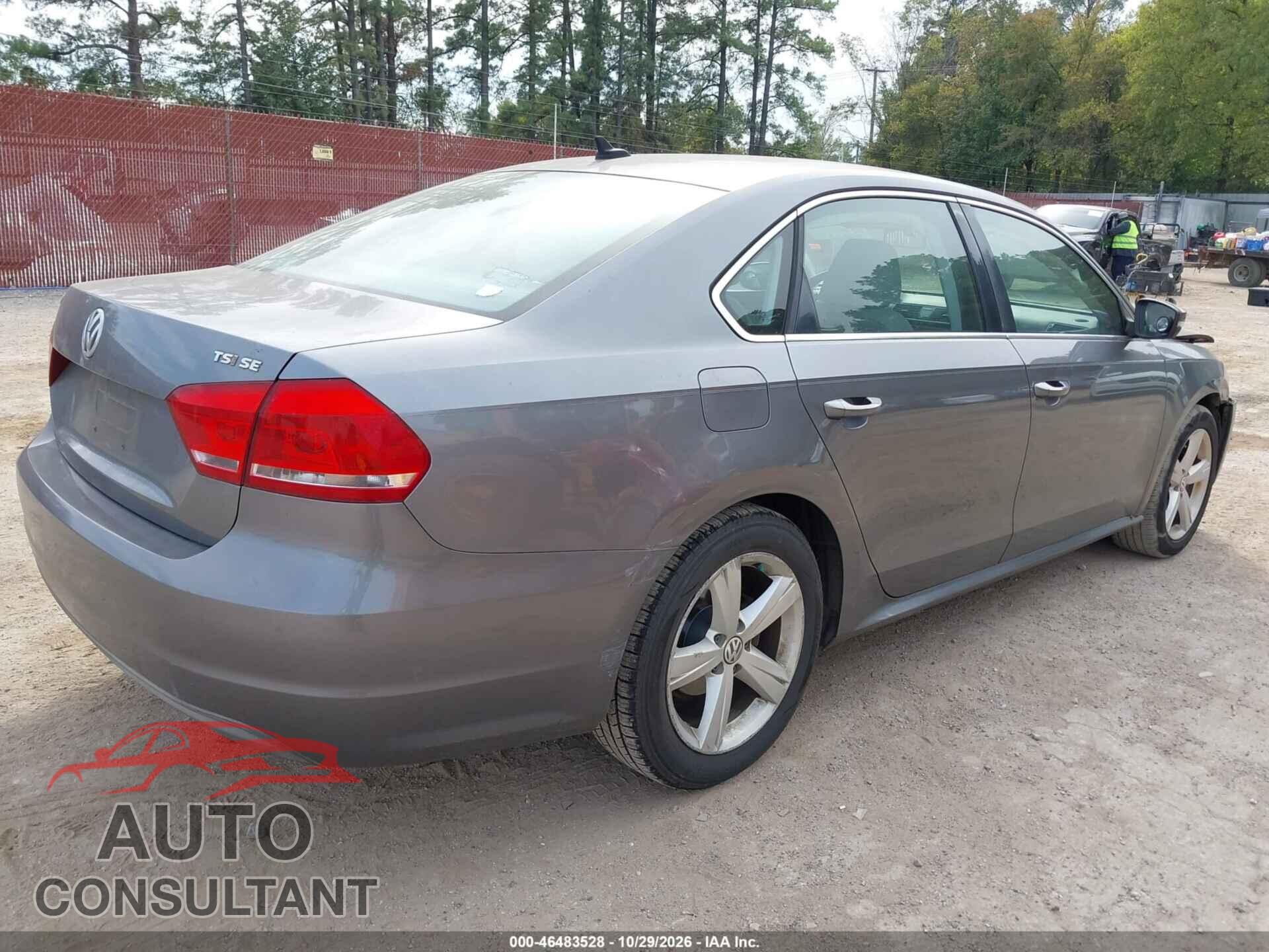 VOLKSWAGEN PASSAT 2015 - 1VWBS7A34FC018171