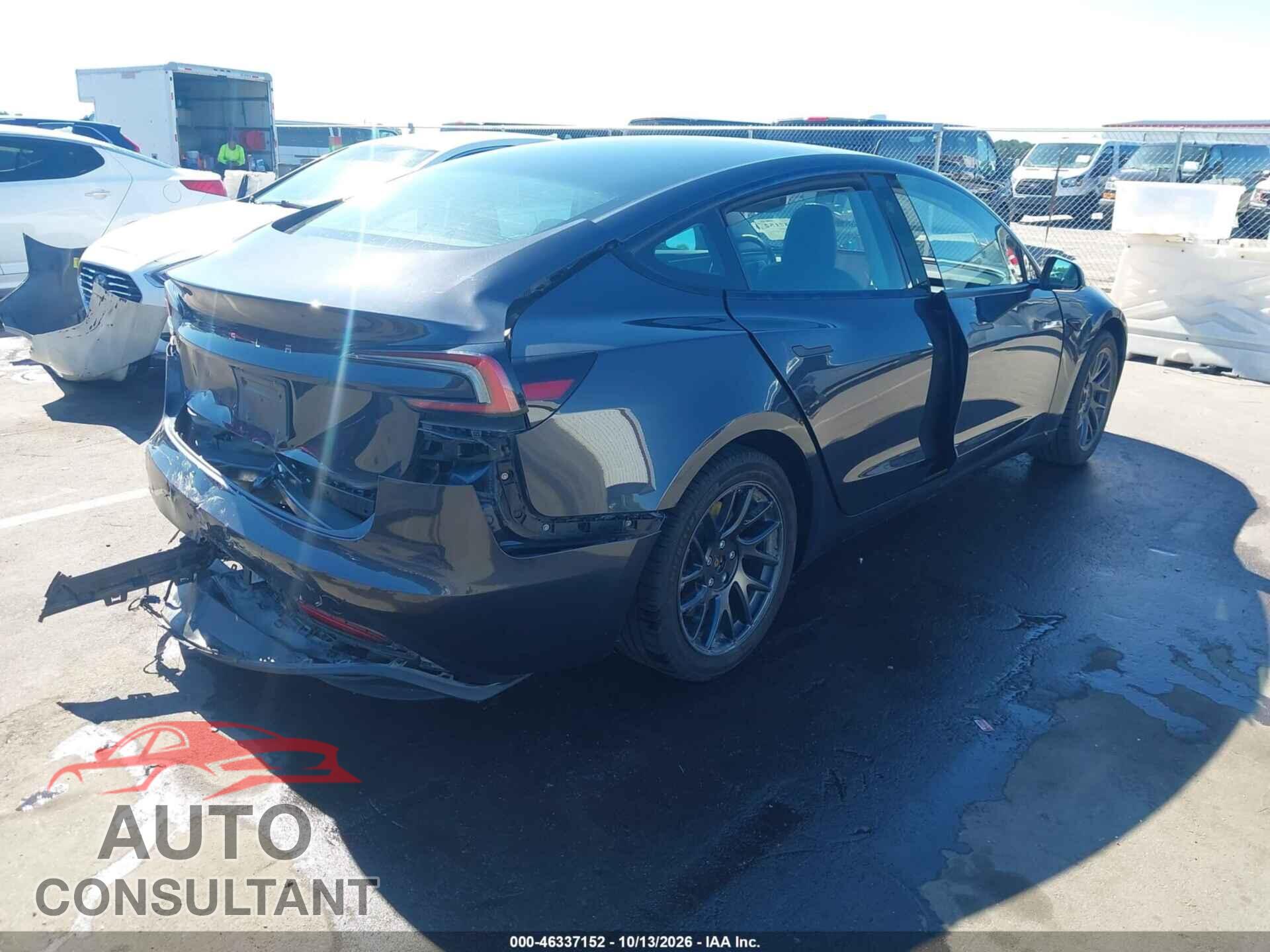 TESLA MODEL 3 2024 - 5YJ3E1EA2RF736233