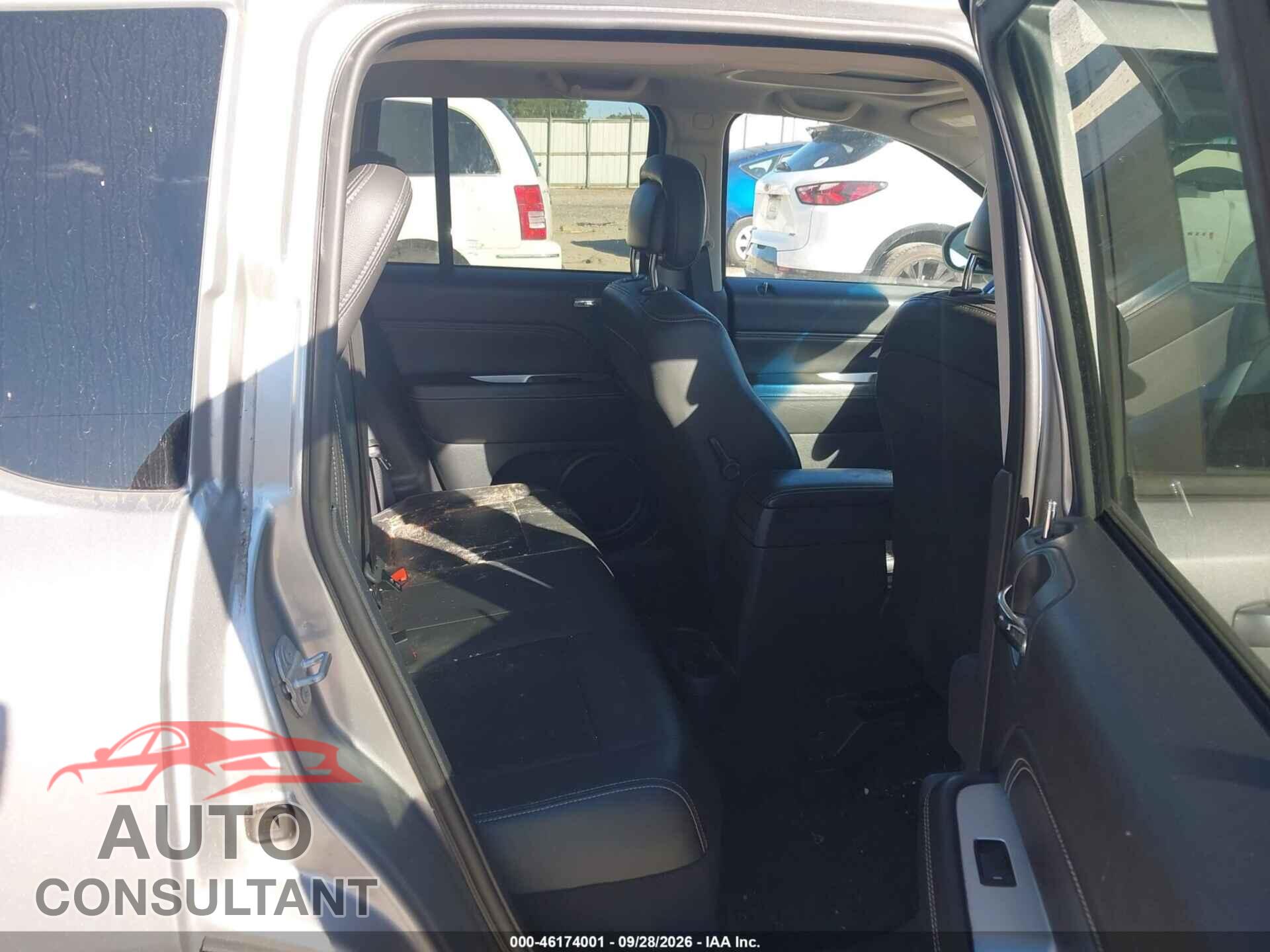 JEEP COMPASS 2015 - 1C4NJCEA1FD198532