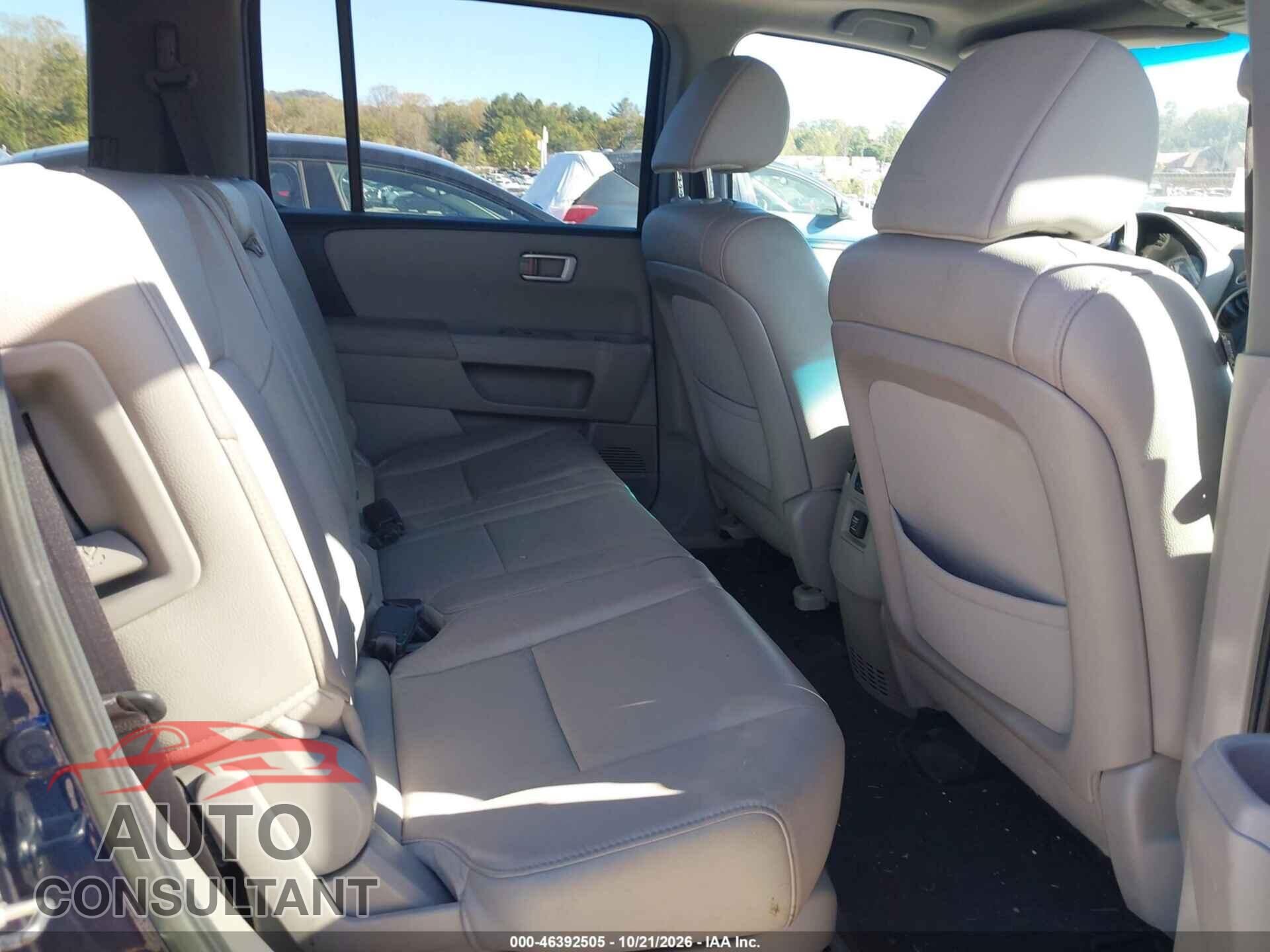 HONDA PILOT 2013 - 5FNYF4H56DB060008