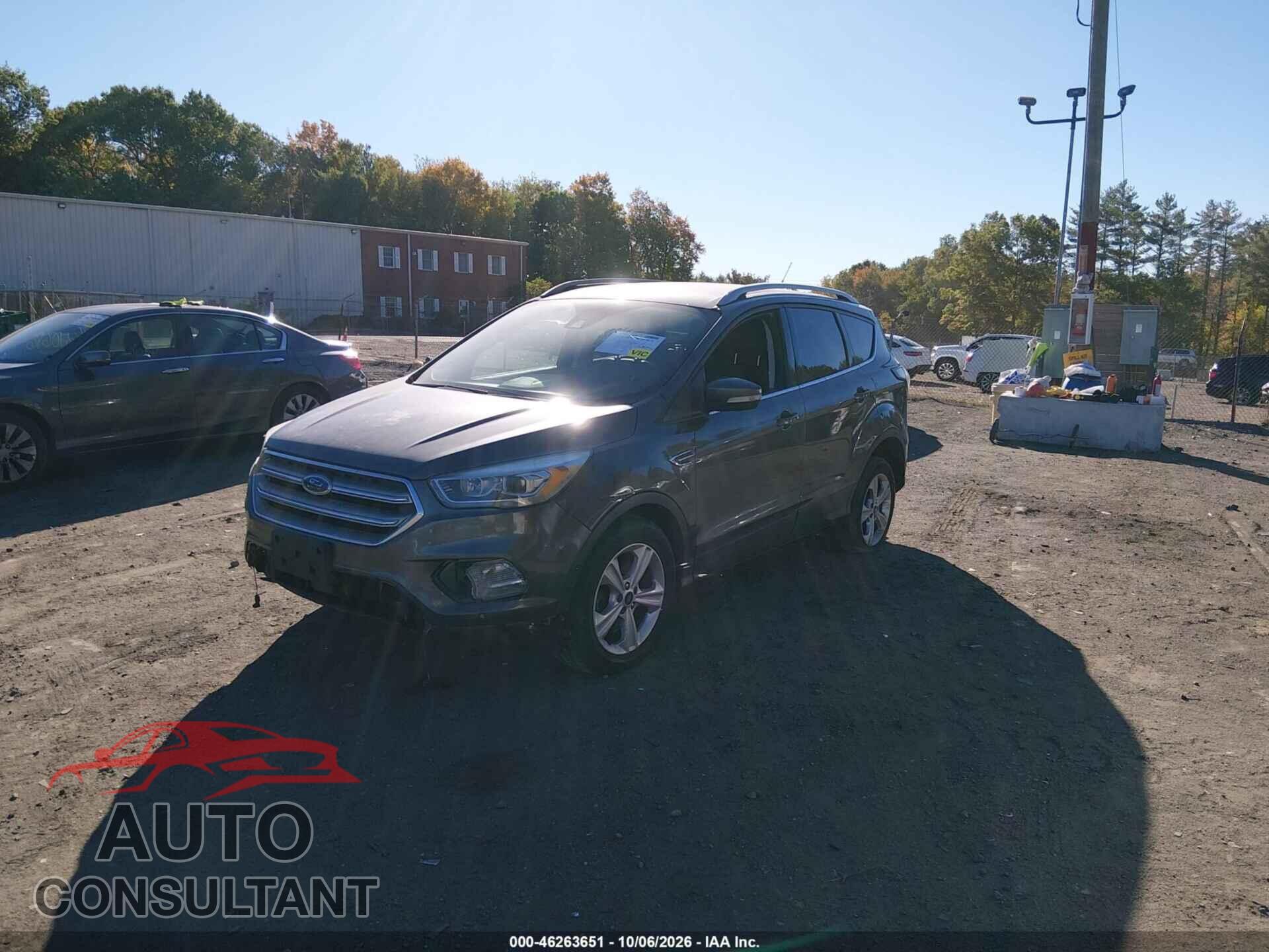 FORD ESCAPE 2017 - 1FMCU9JD9HUC82209