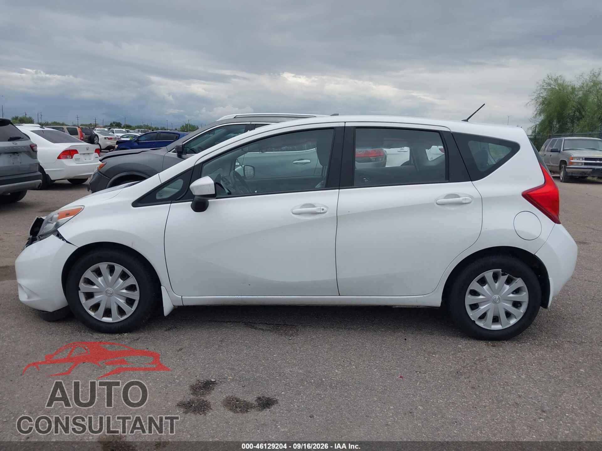 NISSAN VERSA NOTE 2015 - 3N1CE2CP3FL445608