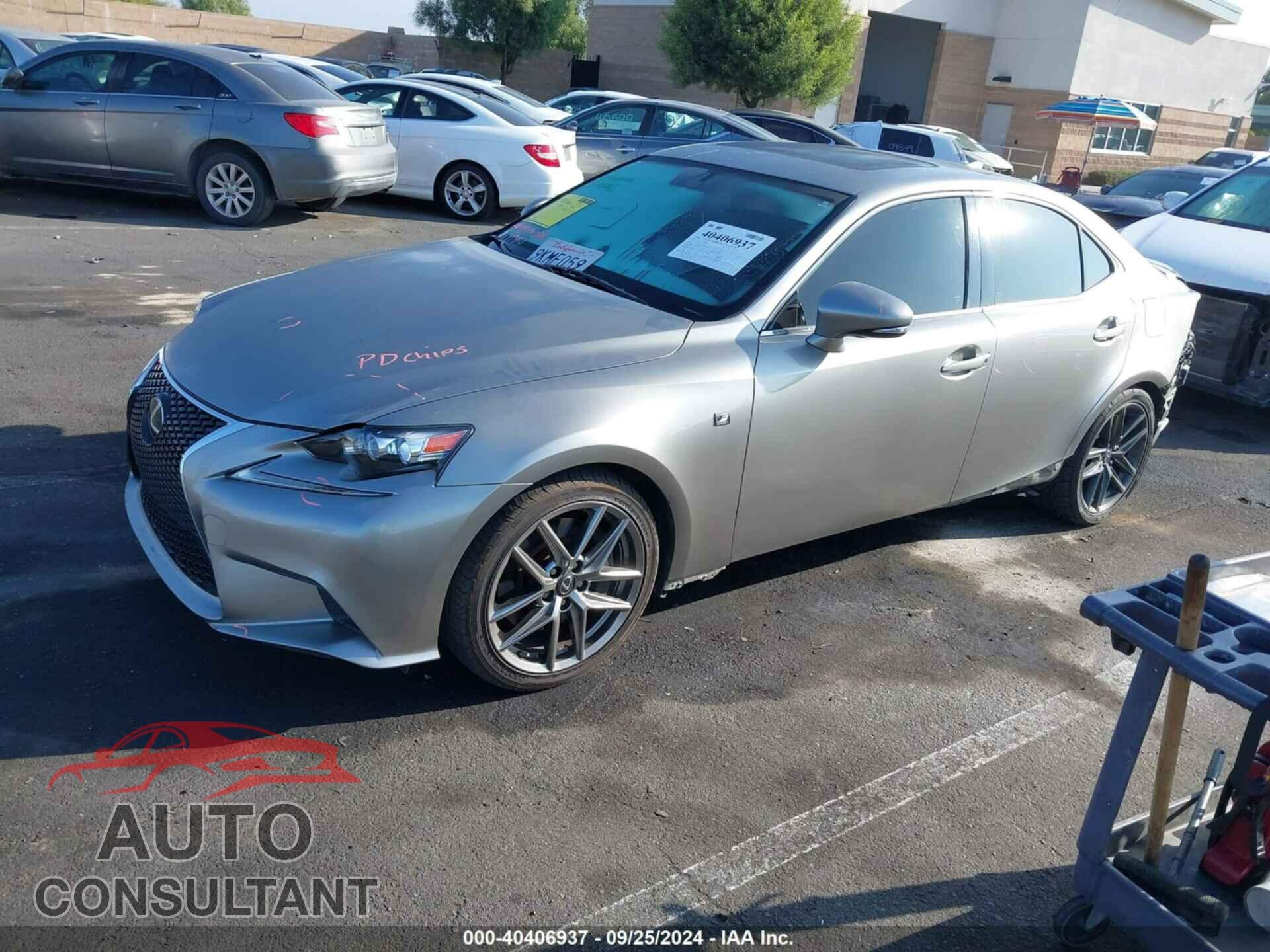 LEXUS IS 2016 - JTHBA1D22G5018292