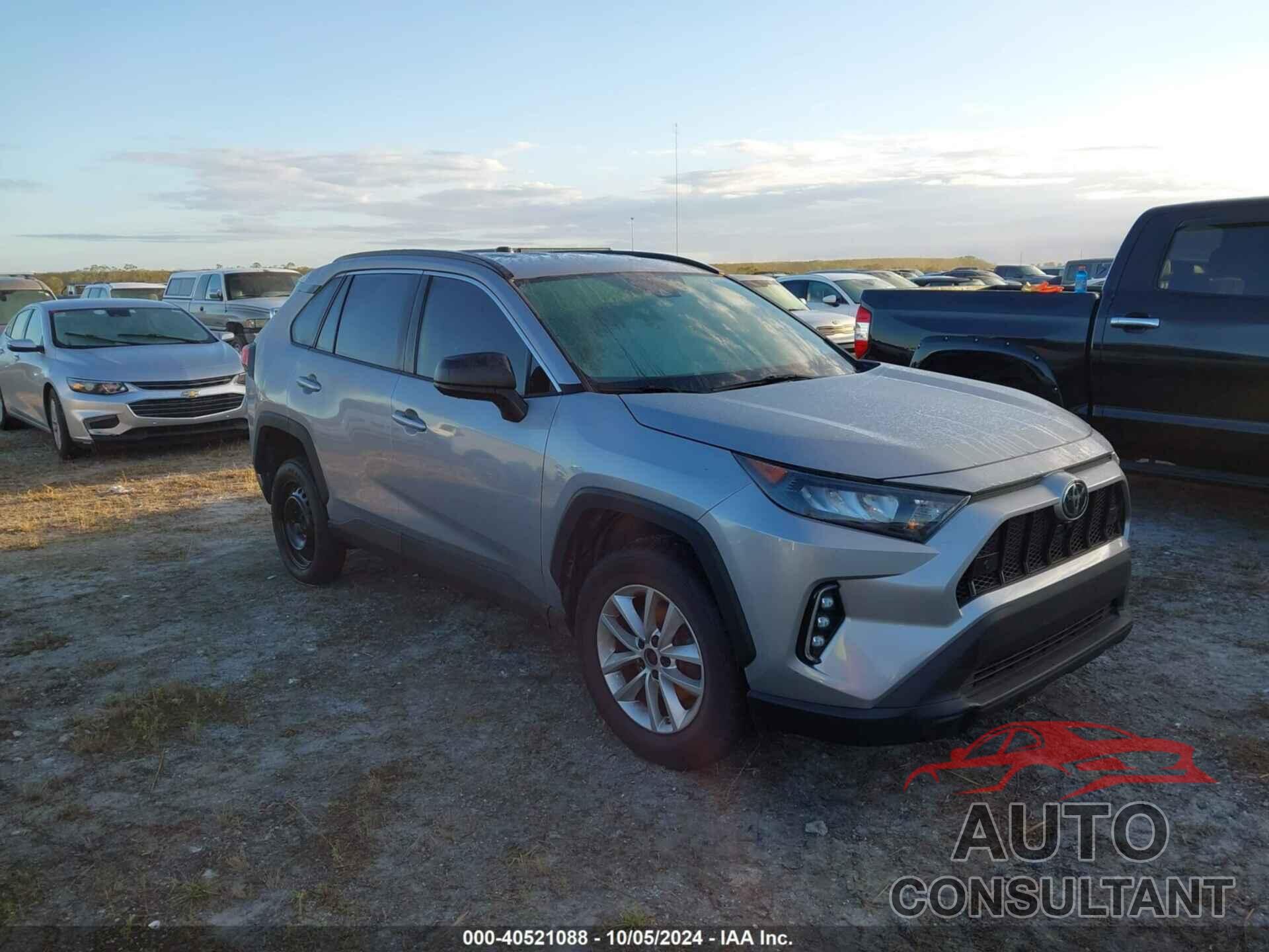 TOYOTA RAV4 2019 - 2T3H1RFV5KW056733