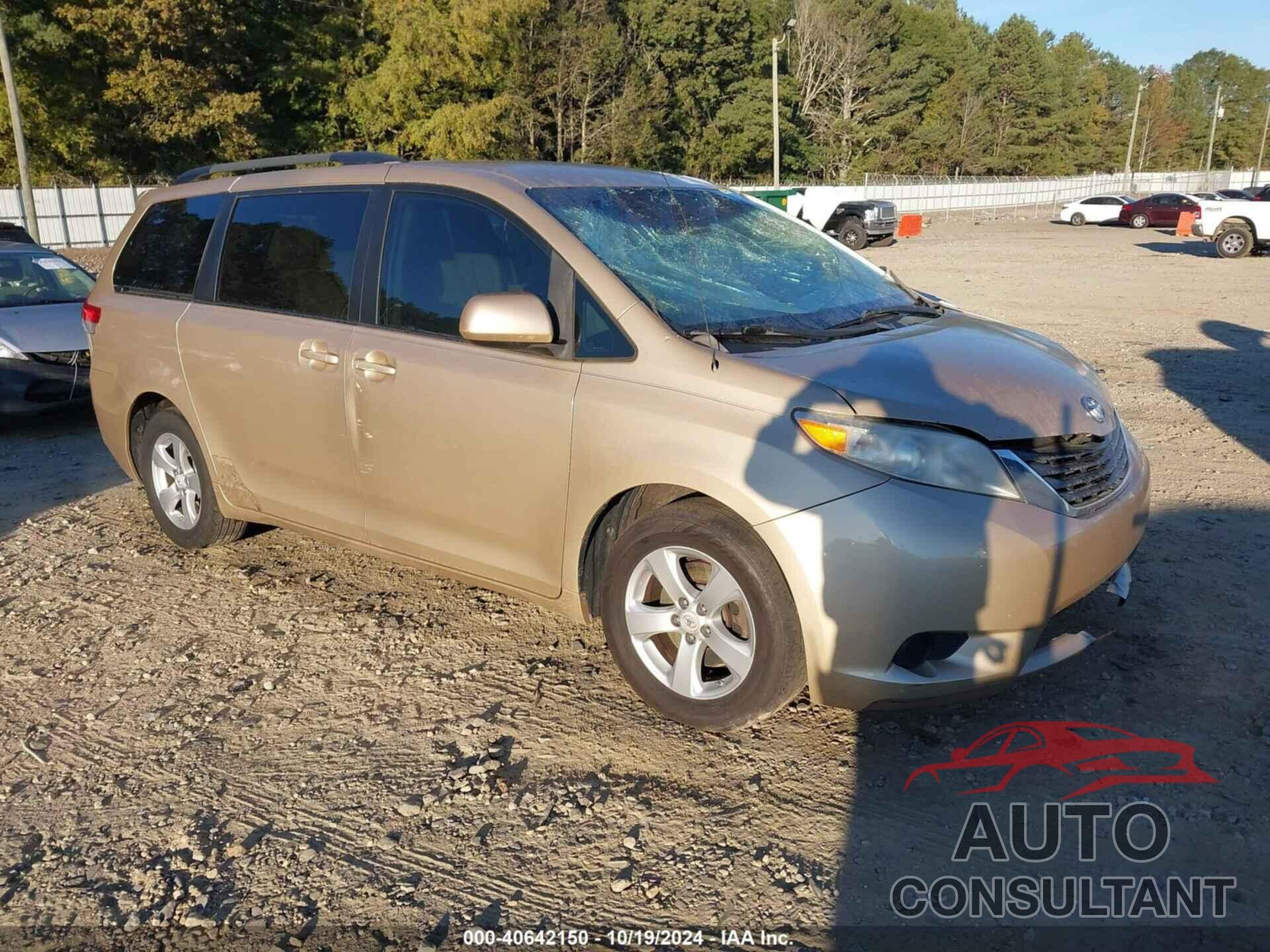 TOYOTA SIENNA 2011 - 5TDKK3DC4BS017053