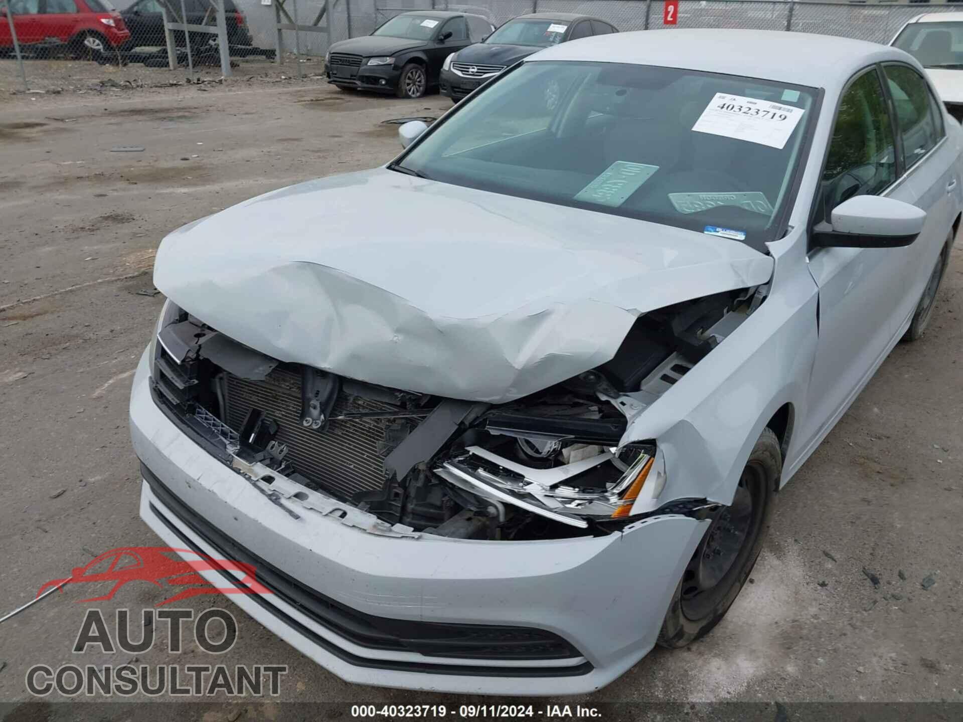 VOLKSWAGEN JETTA 2017 - 3VW2B7AJ7HM274501
