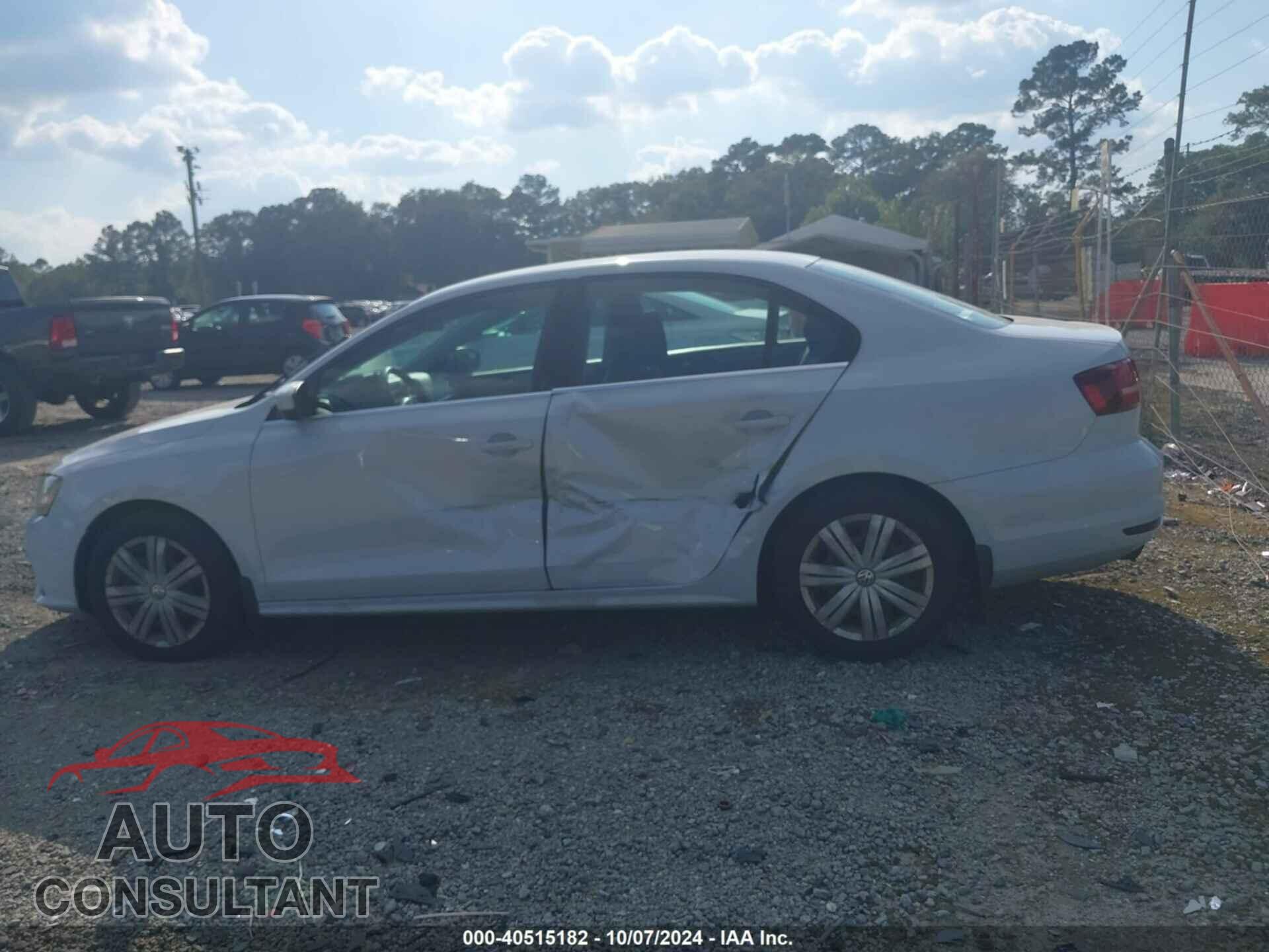 VOLKSWAGEN JETTA 2017 - 3VW2B7AJ4HM302478