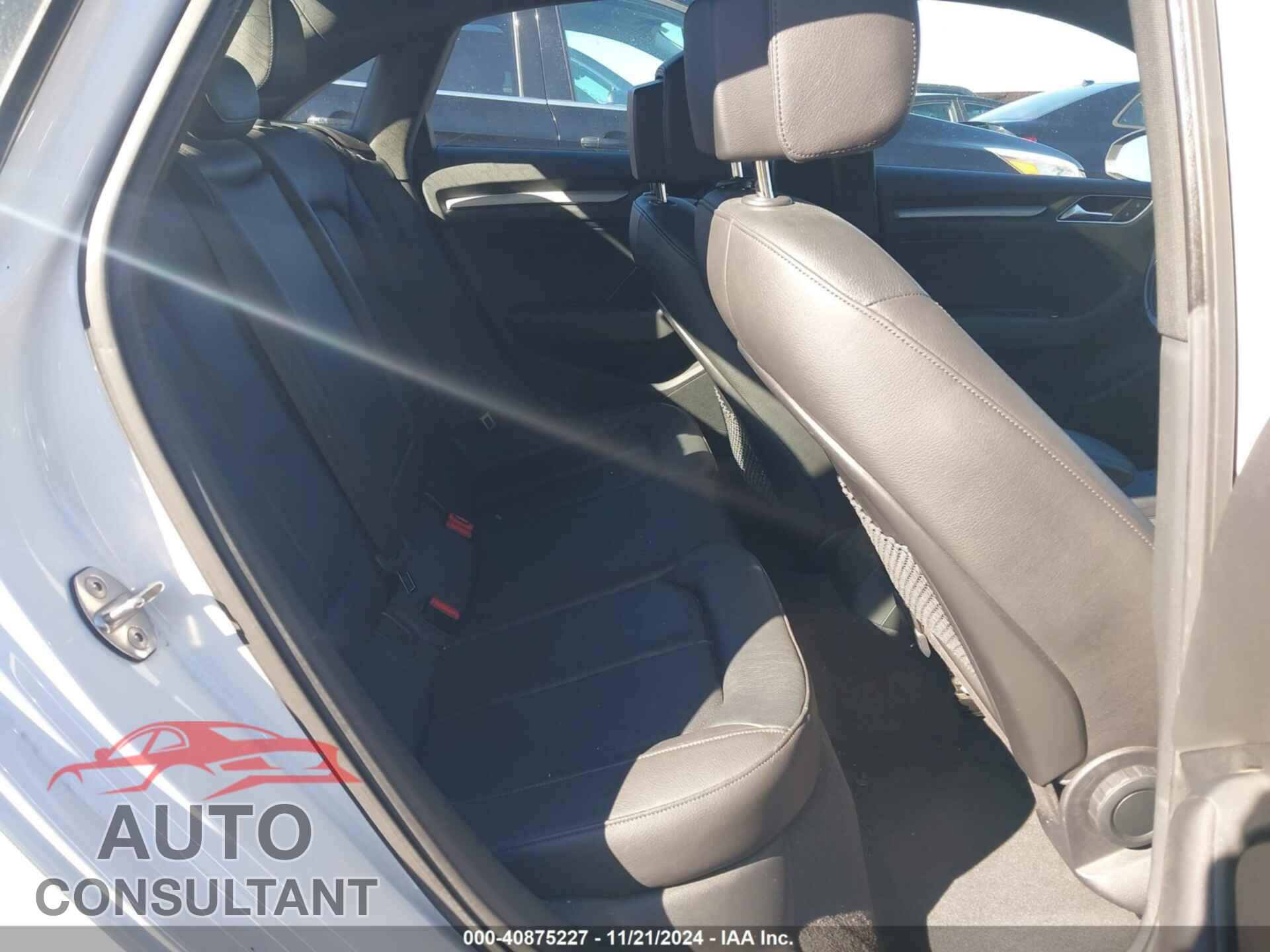 AUDI A3 2016 - WAUA7GFF5G1008150