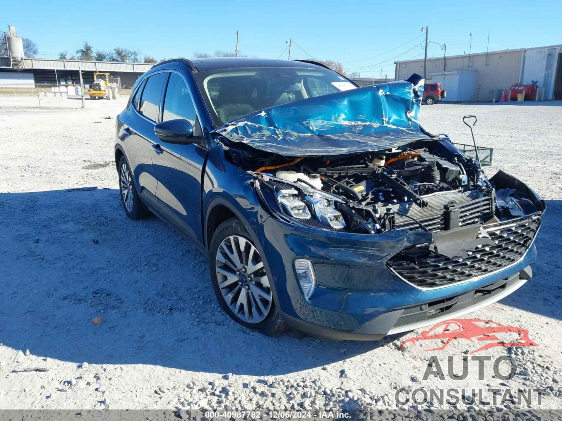 FORD ESCAPE 2020 - 1FMCU0DZ1LUC39947