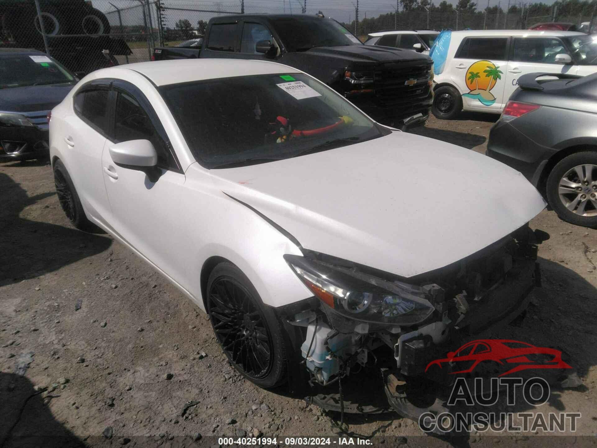 MAZDA MAZDA3 2017 - 3MZBN1U71HM120516