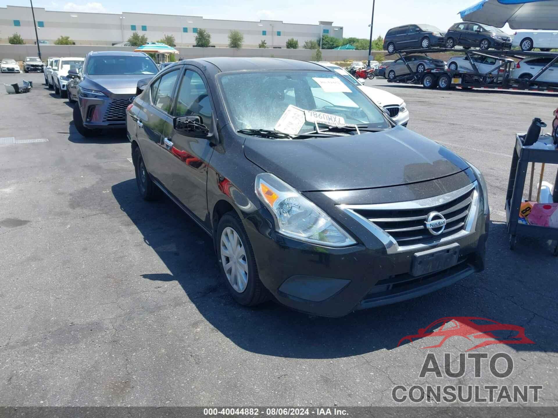 NISSAN VERSA 2017 - 3N1CN7AP0HL862204