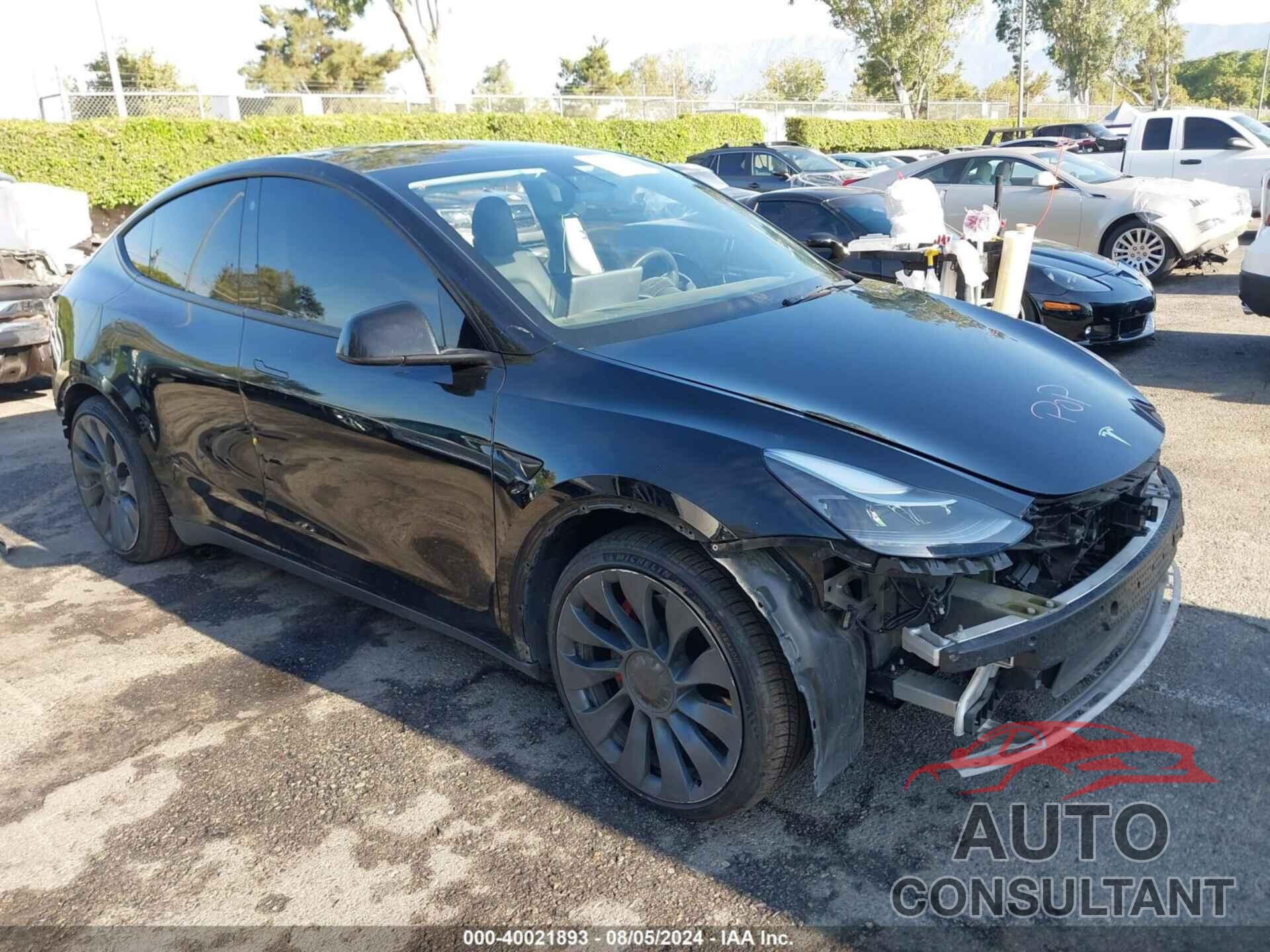 TESLA MODEL Y 2021 - 5YJYGDEF1MF197240