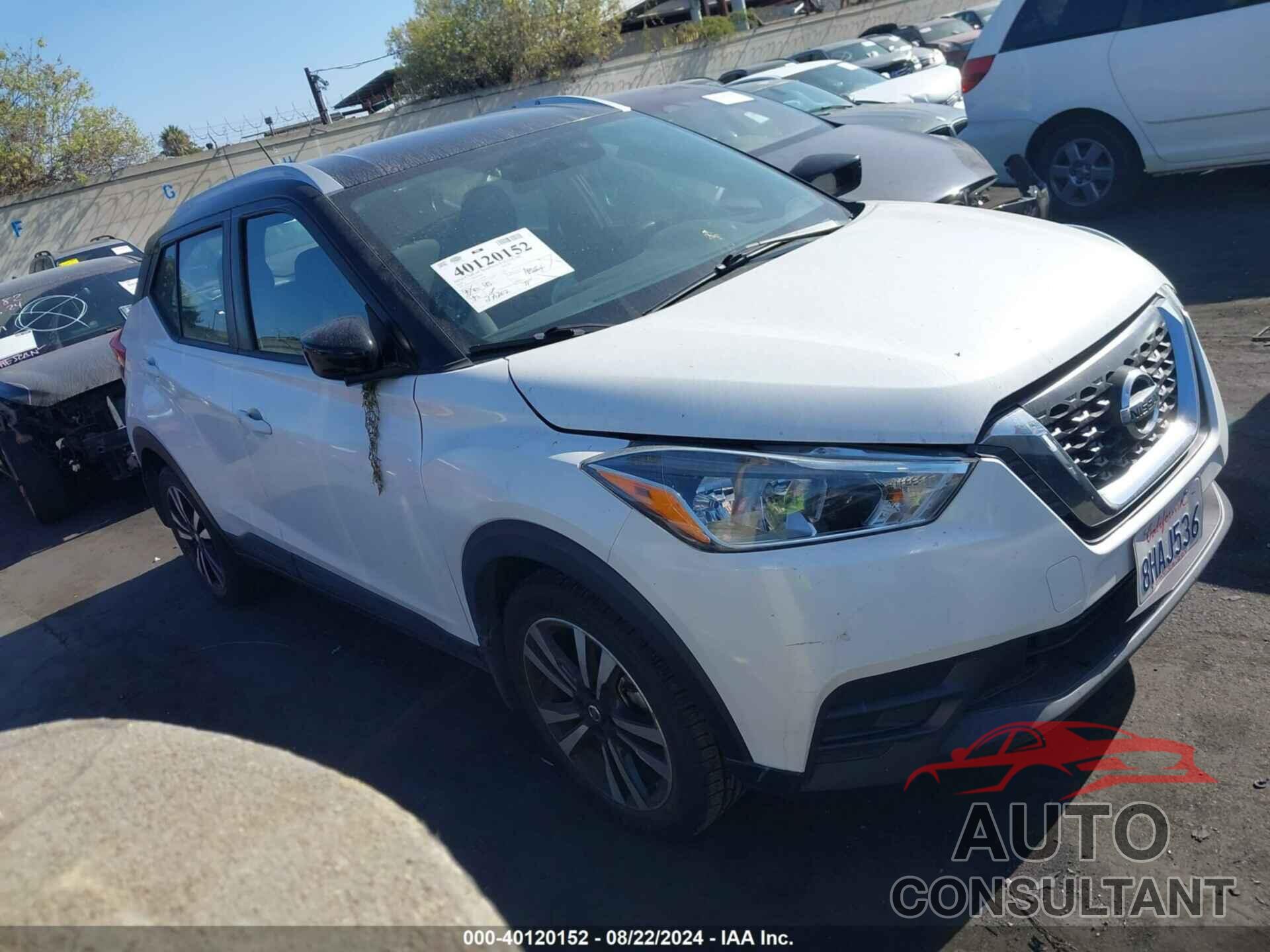 NISSAN KICKS 2018 - 3N1CP5CU5JL536972