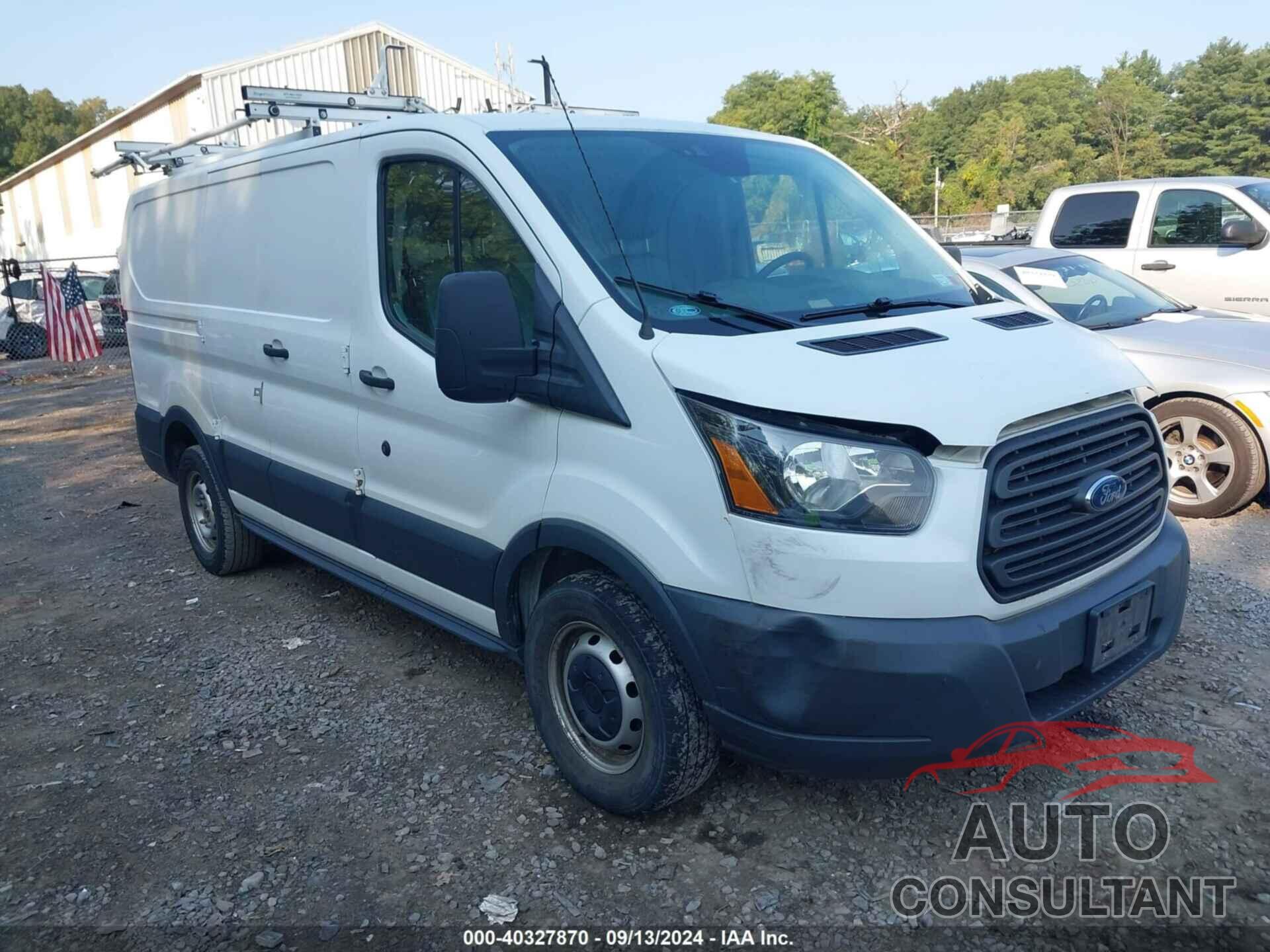 FORD TRANSIT-150 2018 - 1FTYE1ZM3JKB51971