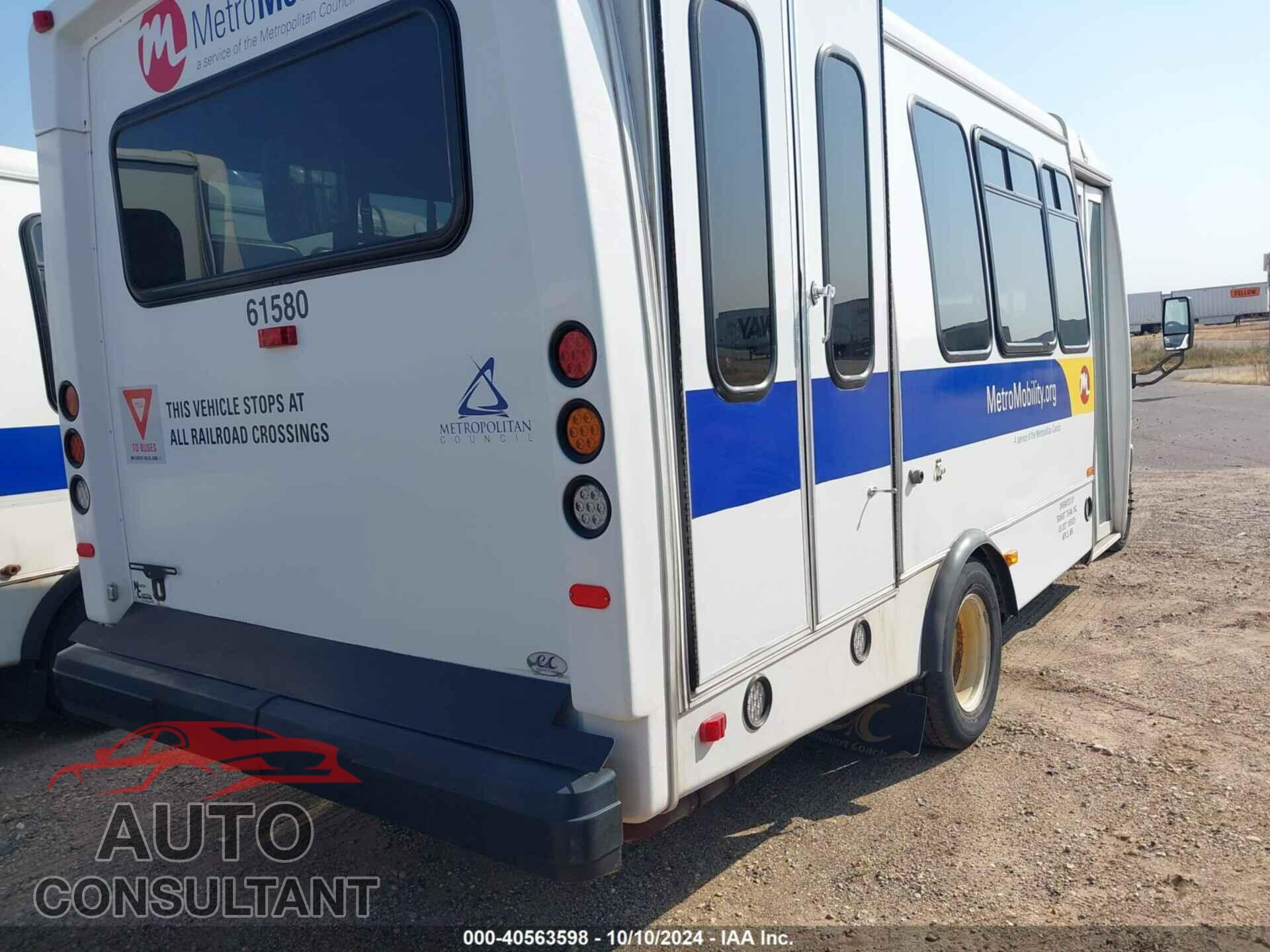 FORD E-450 CUTAWAY 2017 - 1FDFE4FS9HDC33600