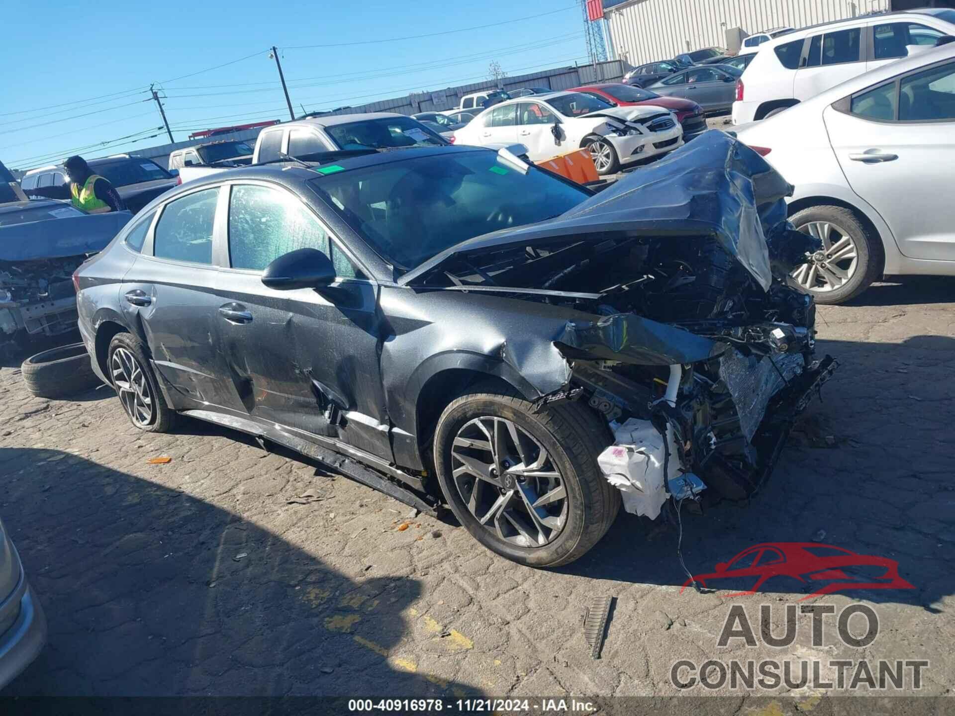 HYUNDAI SONATA 2023 - KMHL14JA7PA306864