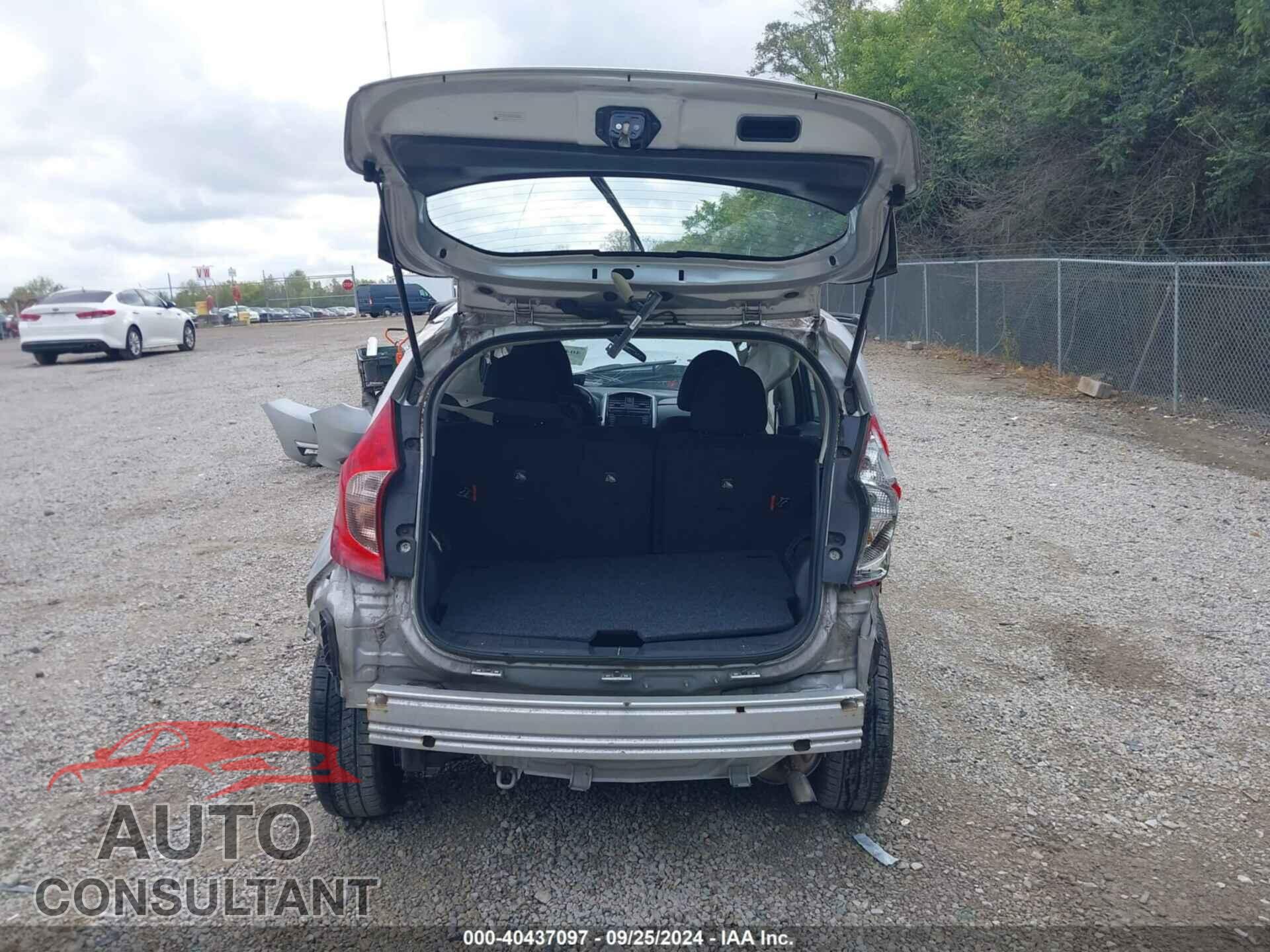 NISSAN VERSA NOTE 2017 - 3N1CE2CP3HL377894