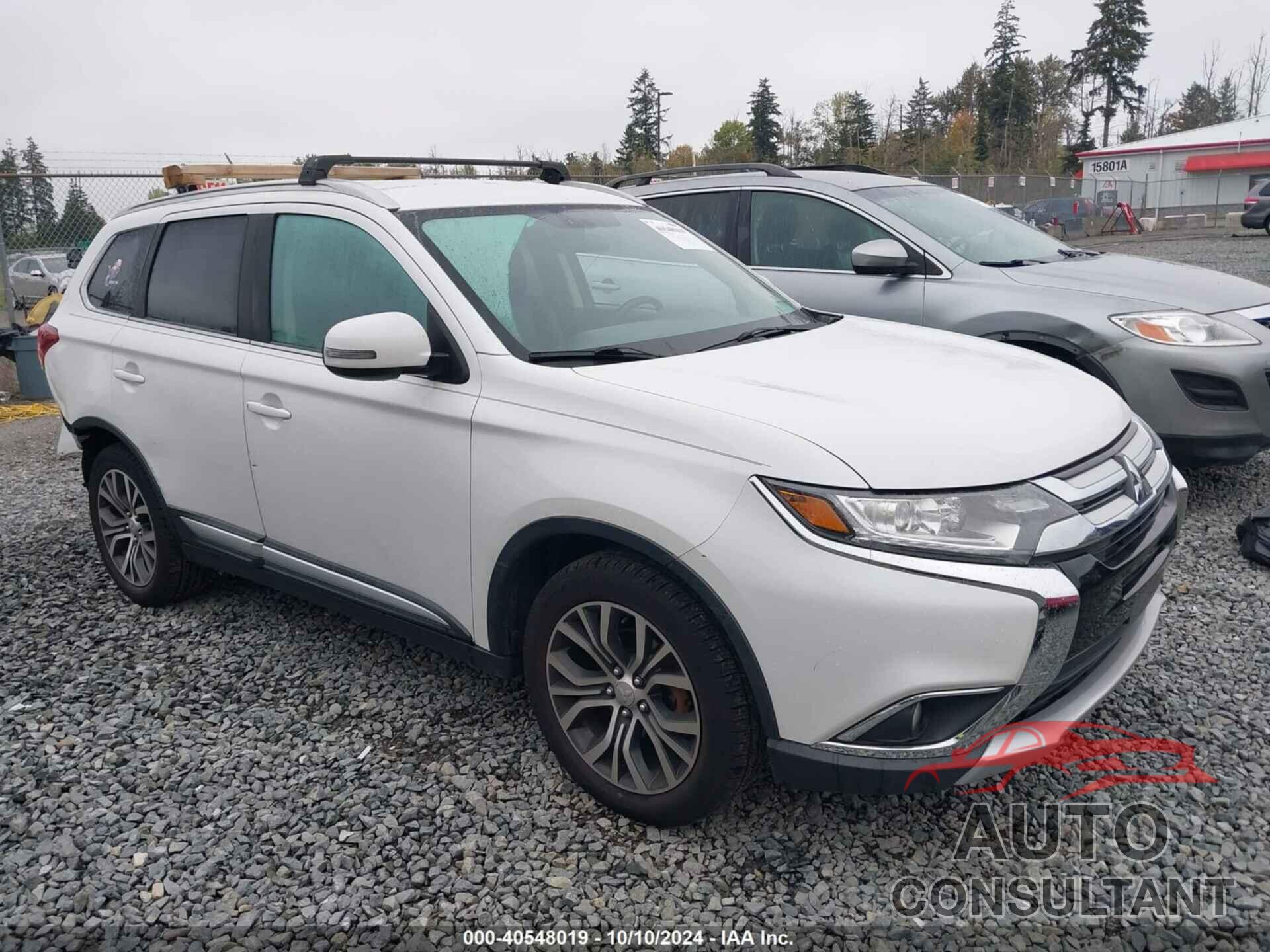 MITSUBISHI OUTLANDER 2017 - JA4AD3A31HZ057490