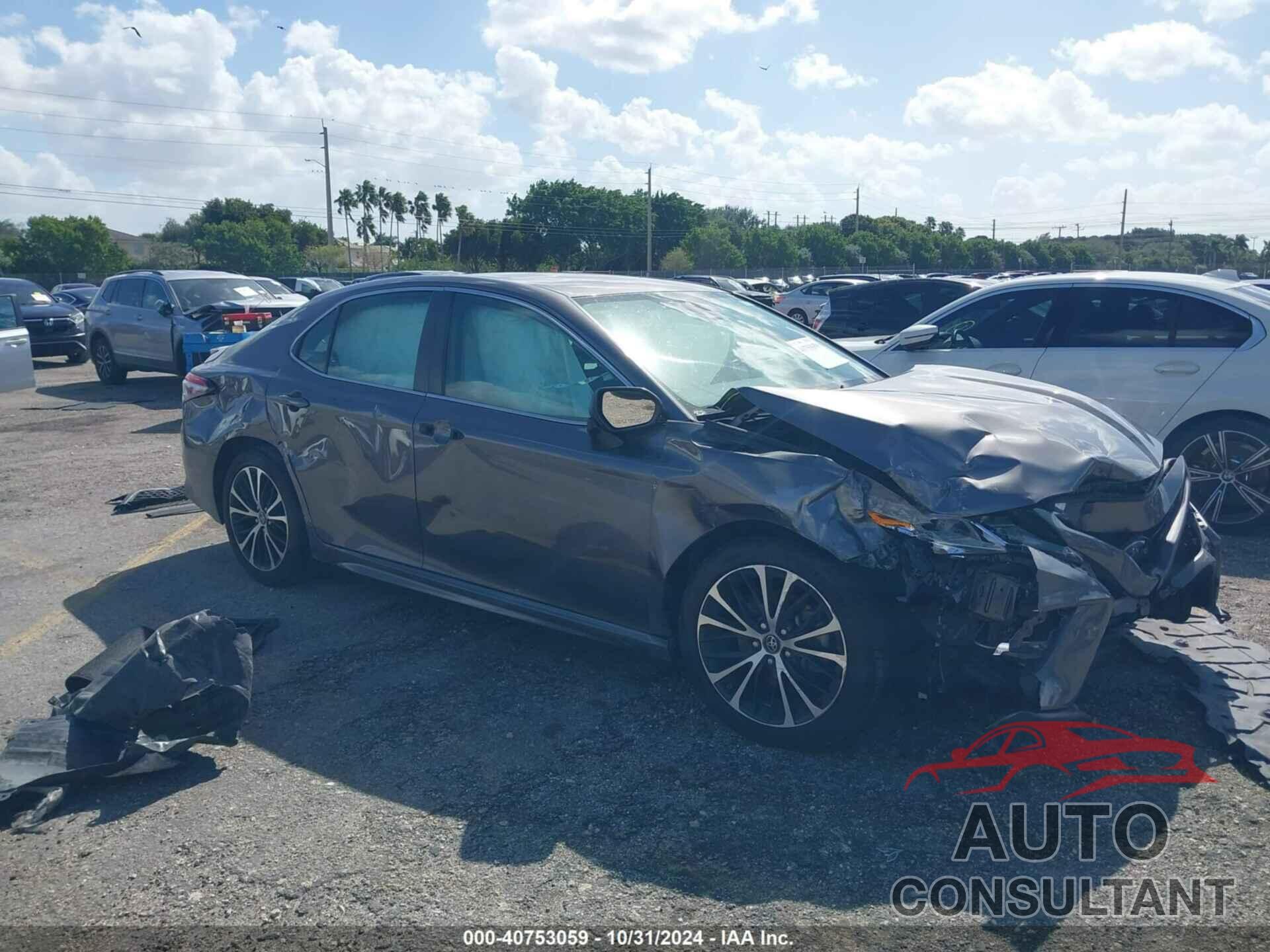 TOYOTA CAMRY 2019 - 4T1B11HK3KU281641