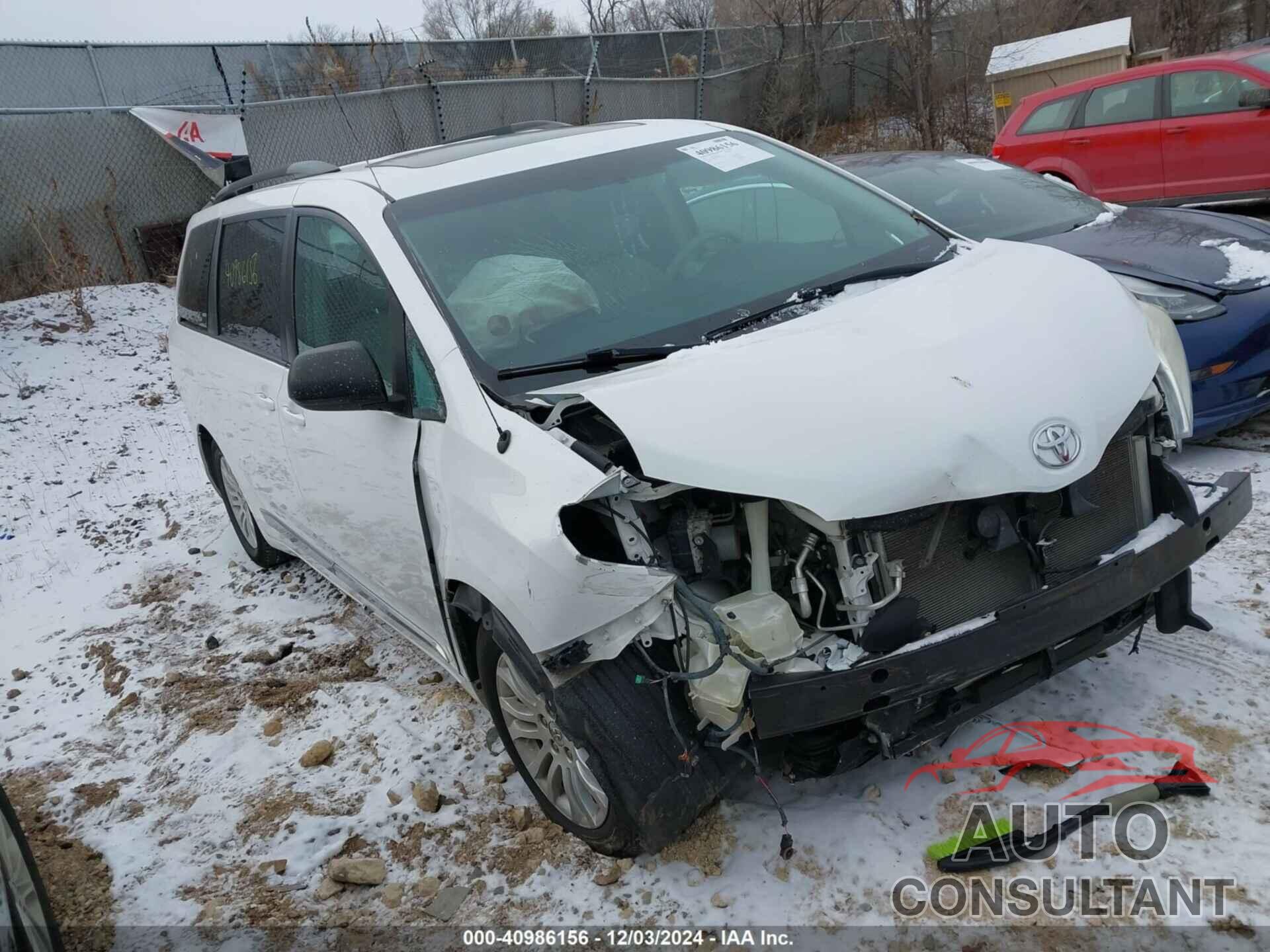 TOYOTA SIENNA 2013 - 5TDYK3DC4DS335882