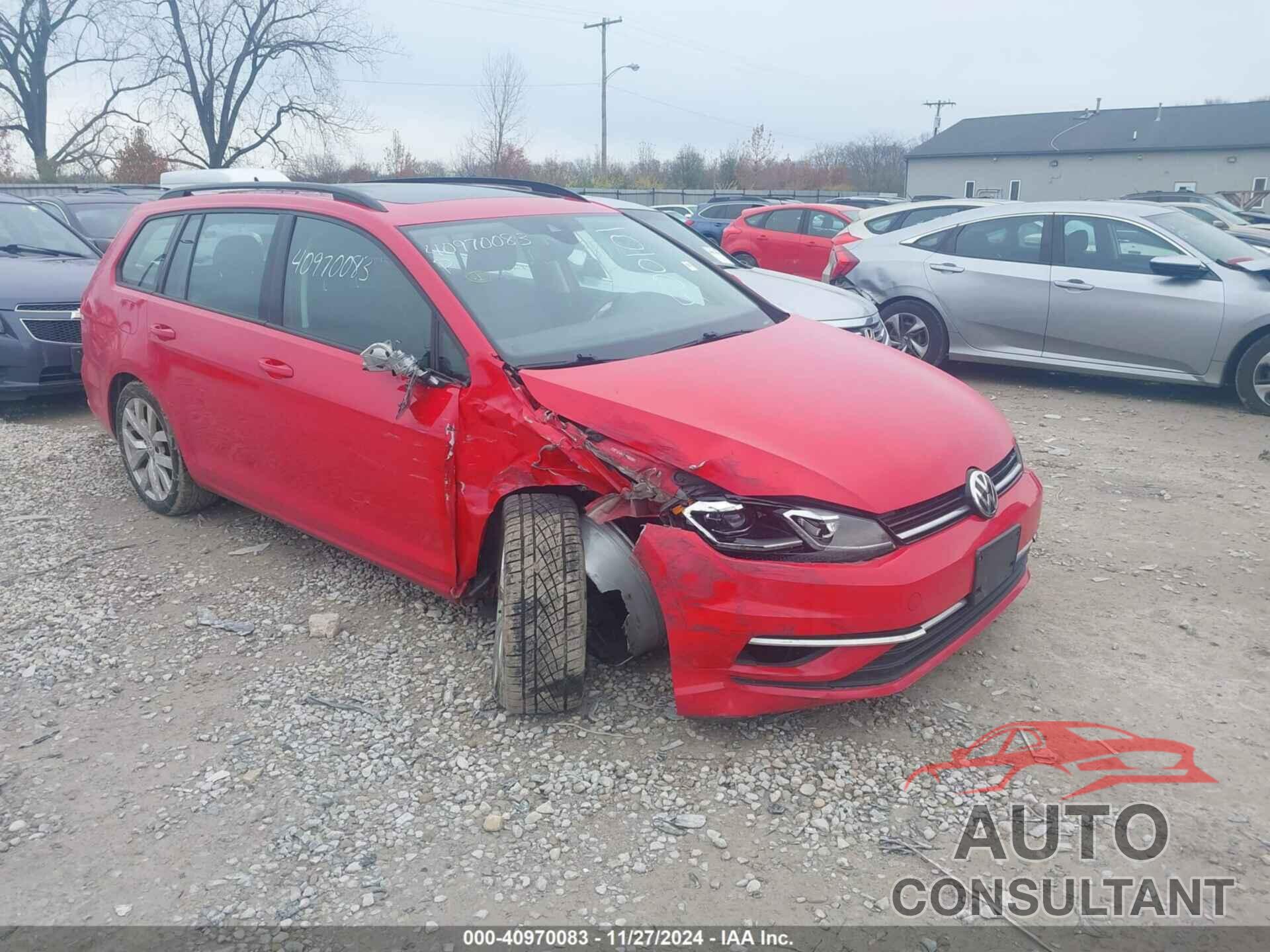 VOLKSWAGEN GOLF SPORTWAGEN 2019 - 3VWY57AU1KM500101