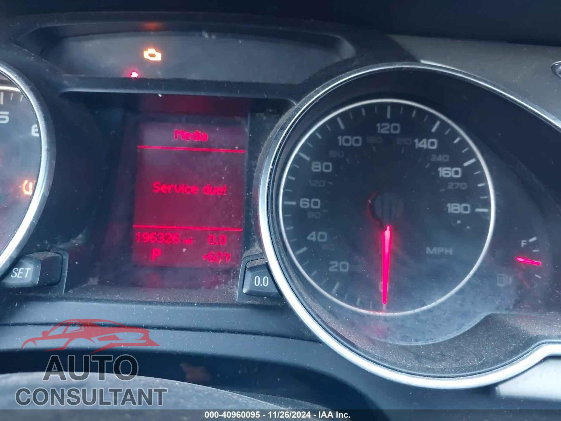 AUDI A5 2011 - WAULFAFR2BA010238