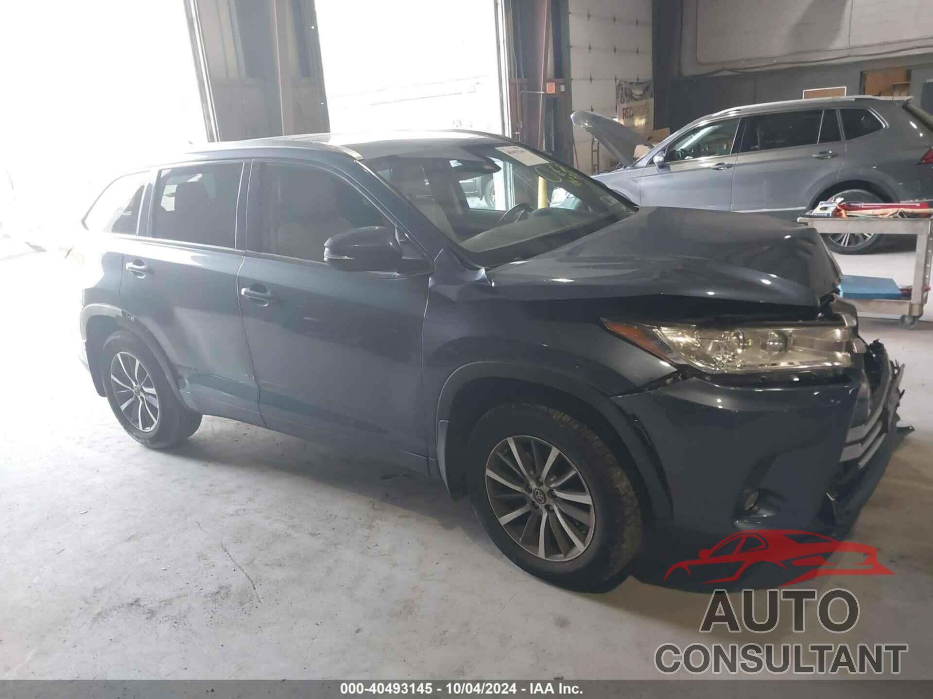 TOYOTA HIGHLANDER 2017 - 5TDJZRFH2HS481180