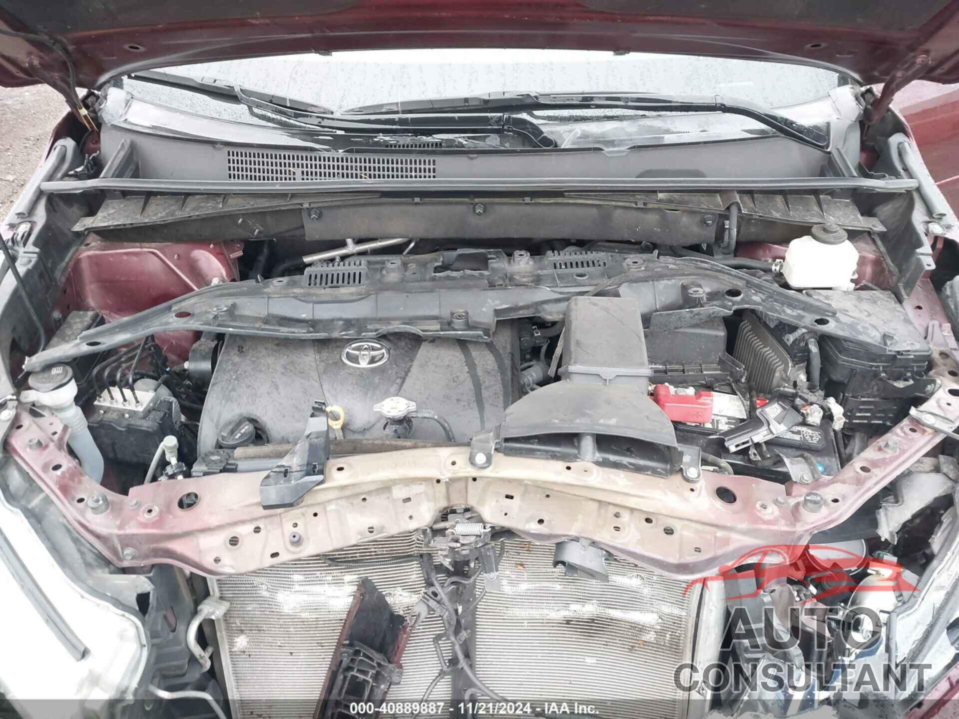TOYOTA HIGHLANDER 2019 - 5TDBZRFH7KS724686