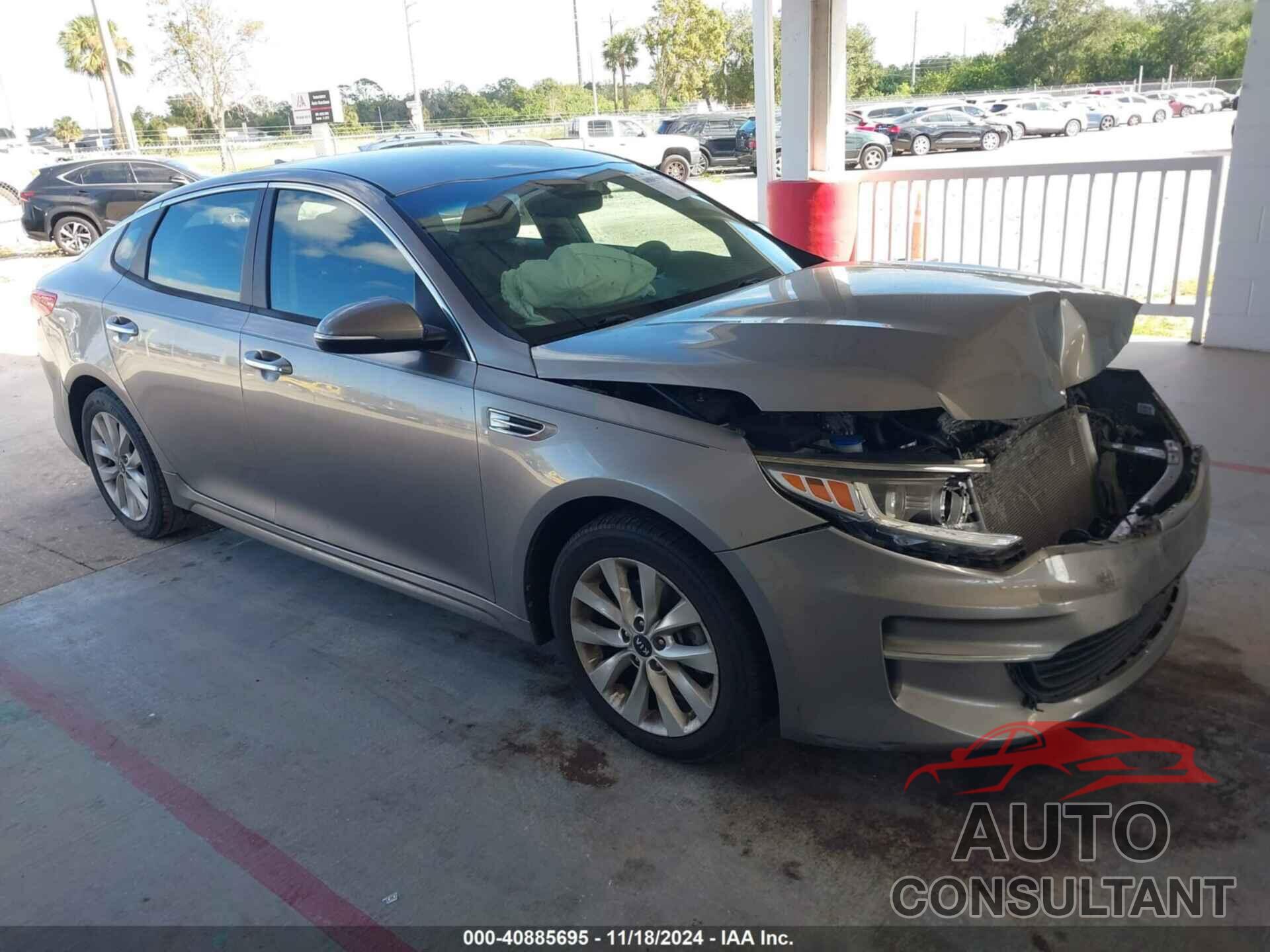 KIA OPTIMA 2018 - 5XXGT4L34JG251557