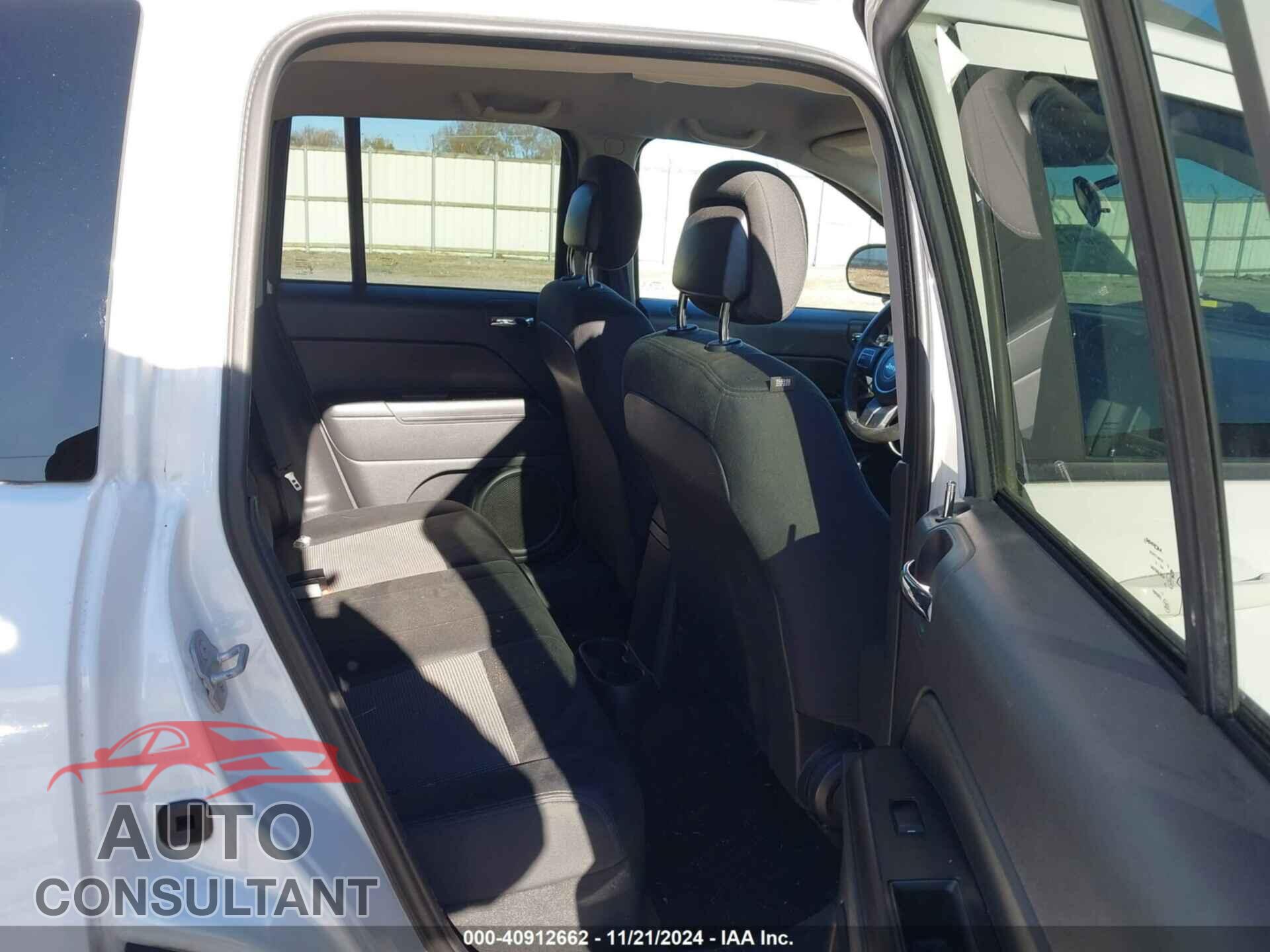 JEEP COMPASS 2014 - 1C4NJCBA4ED743075
