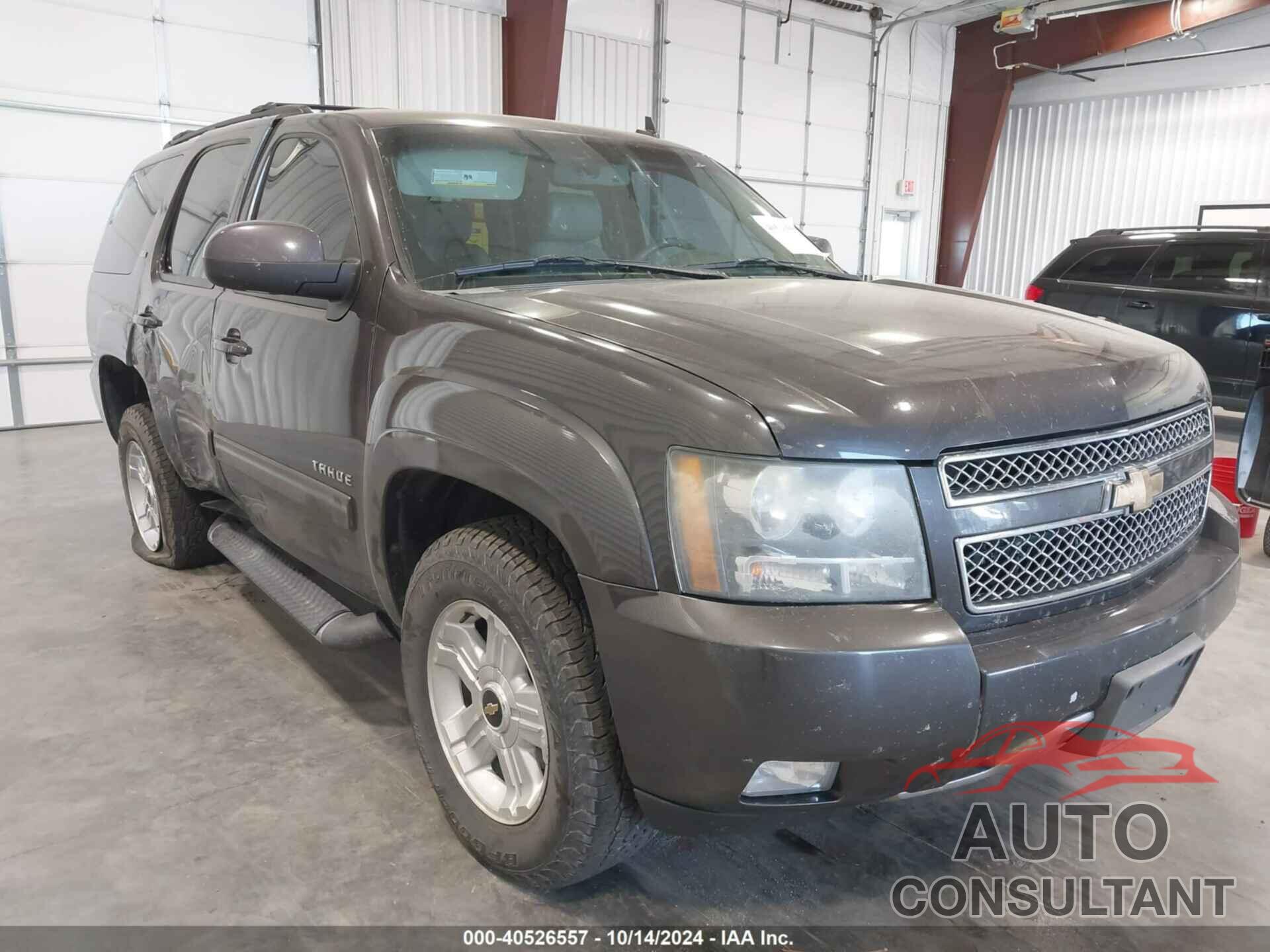 CHEVROLET TAHOE 2011 - 1GNSKBE01BR251686