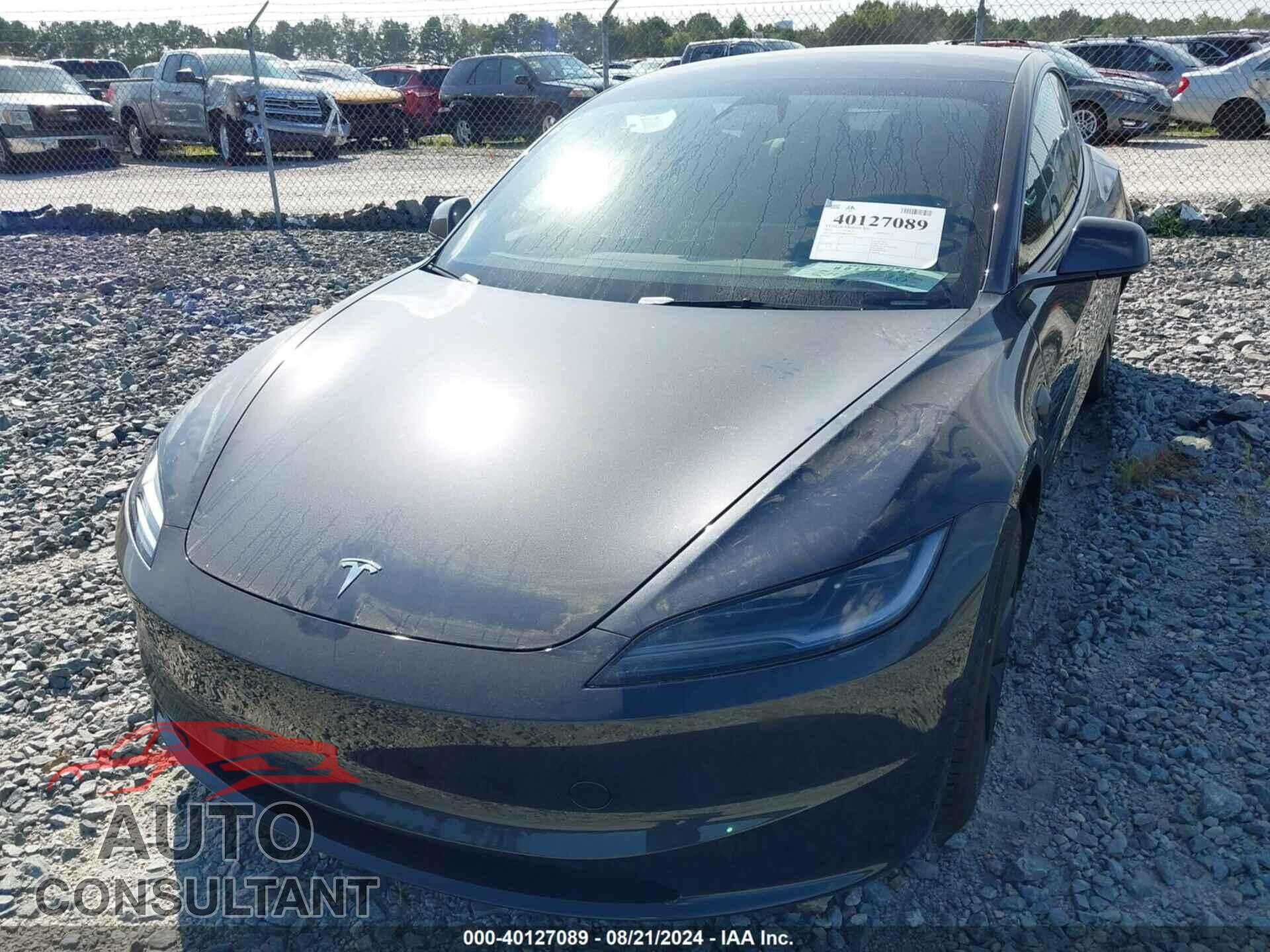 TESLA MODEL 3 2024 - 5YJ3E1EB9RF800826