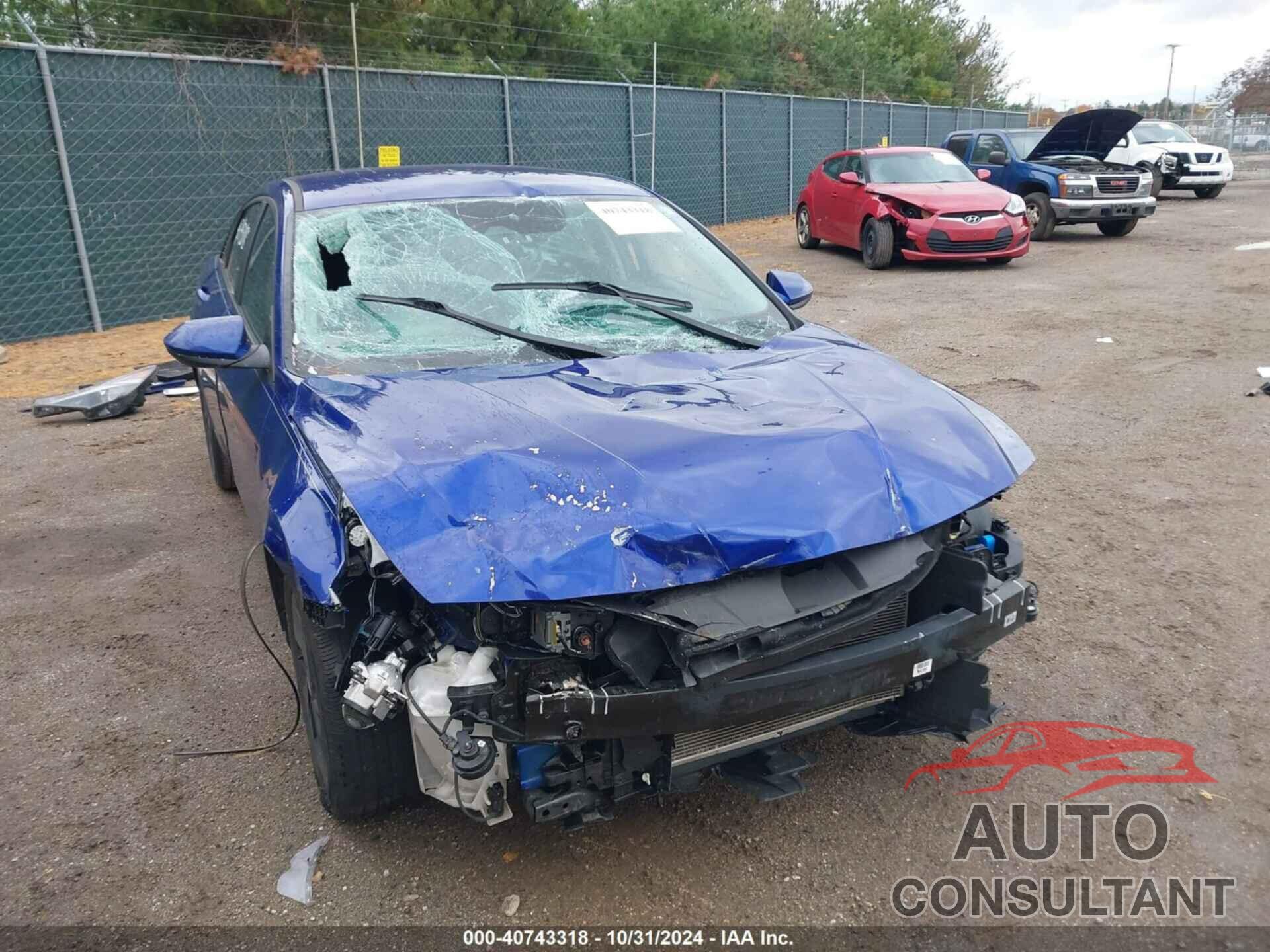 HYUNDAI ELANTRA 2022 - KMHLM4AG0NU338417